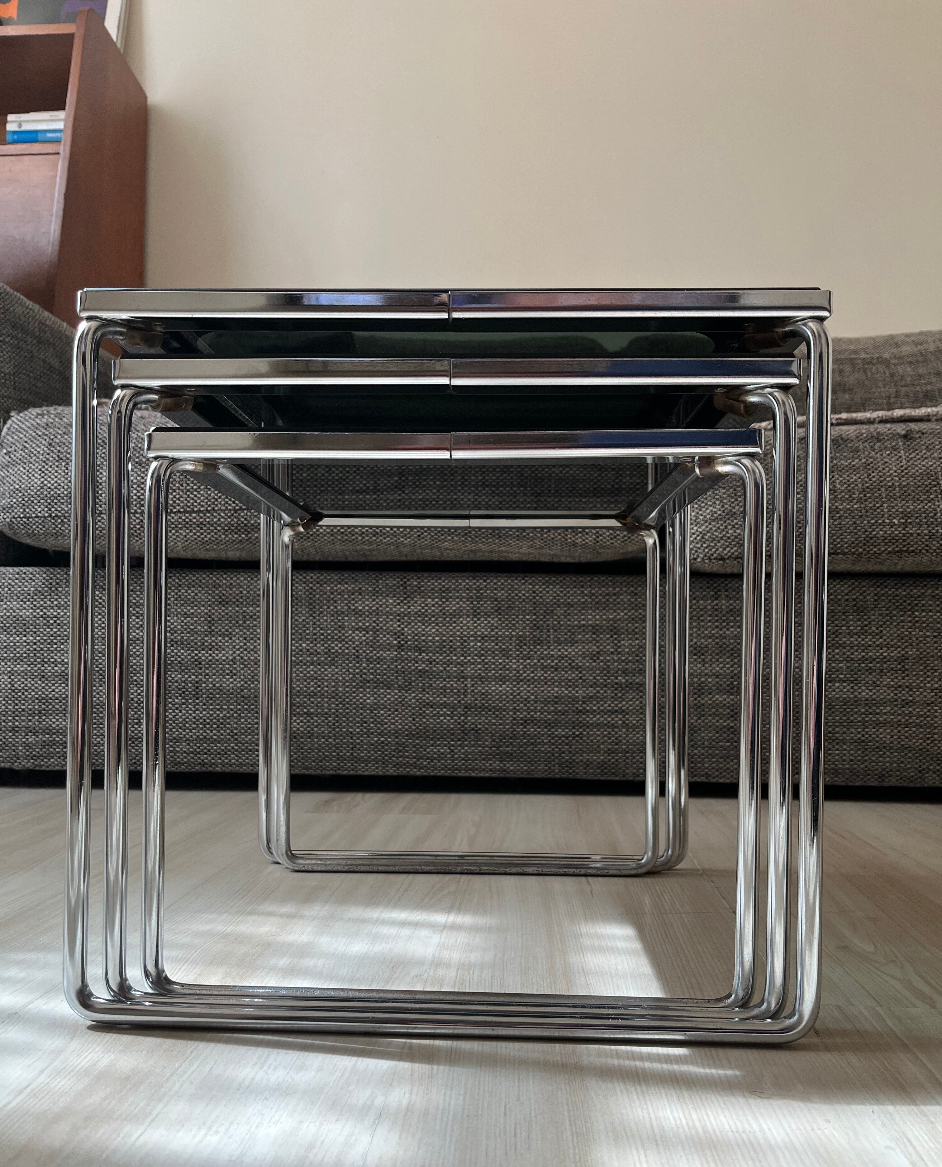 Nestable tables Brabentia