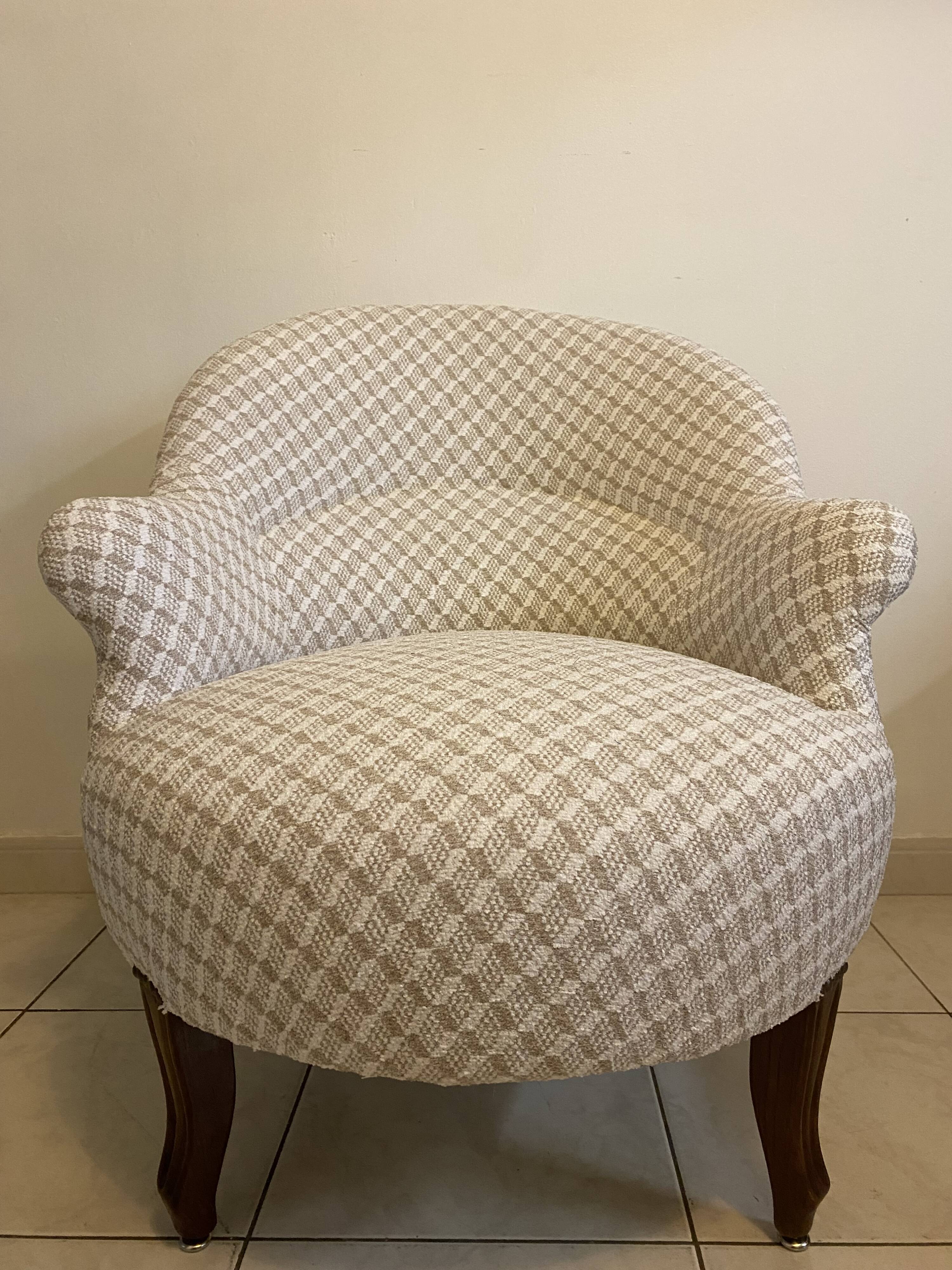 Frog chair