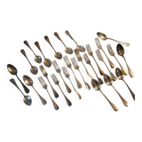 Ménagère en métal argenté