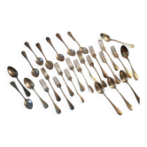 Ménagère en métal argenté