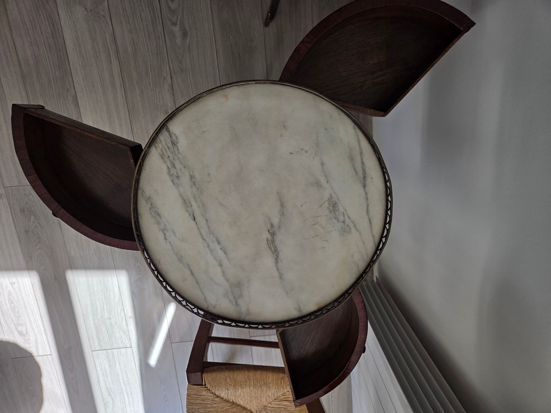 Rare chiffonnière table / flying table with 3 rotating drawers – Stamped