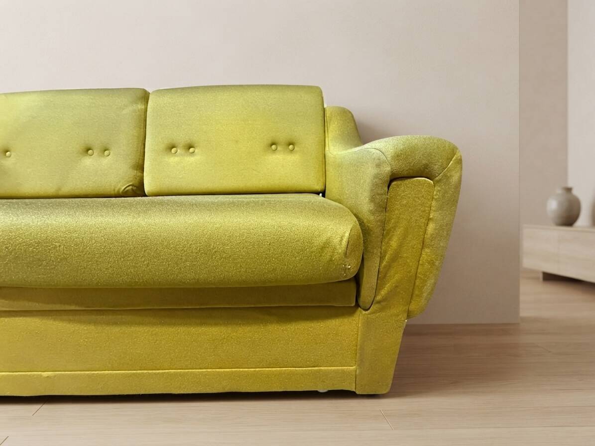 Canapé-lit pliant des années 50, 3 places en tissu moutarde / olive, Tchécoslovaquie, 208 × 100 × 65 cm