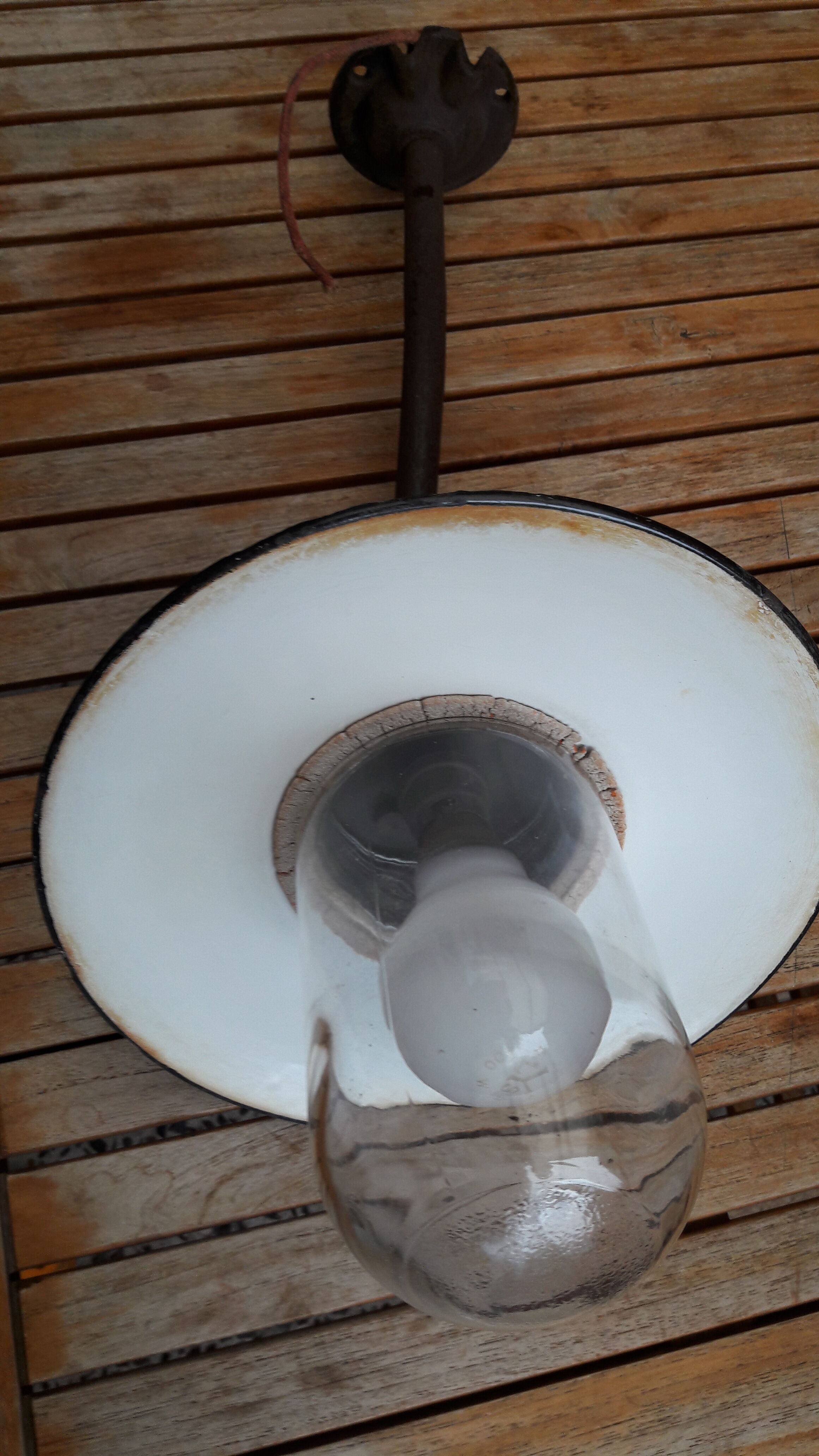 Swan pass court lamp 40 years