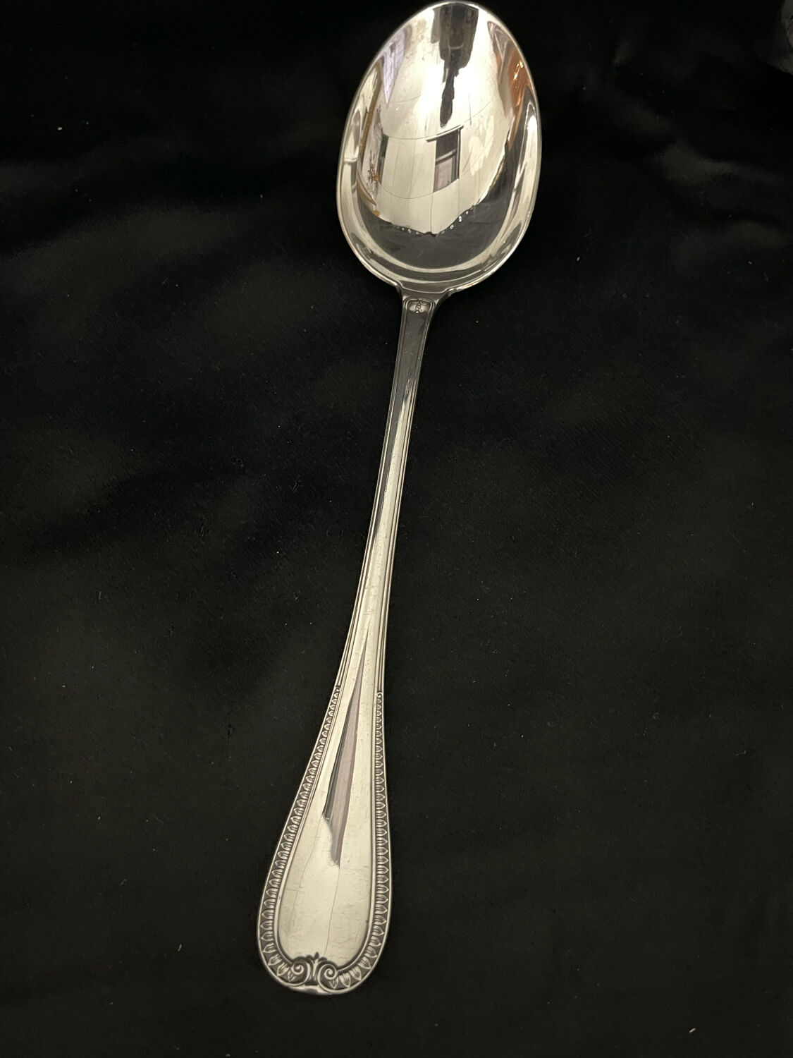 Christofle malmaison housekeeper with silversmith 65 pieces condition close to new
