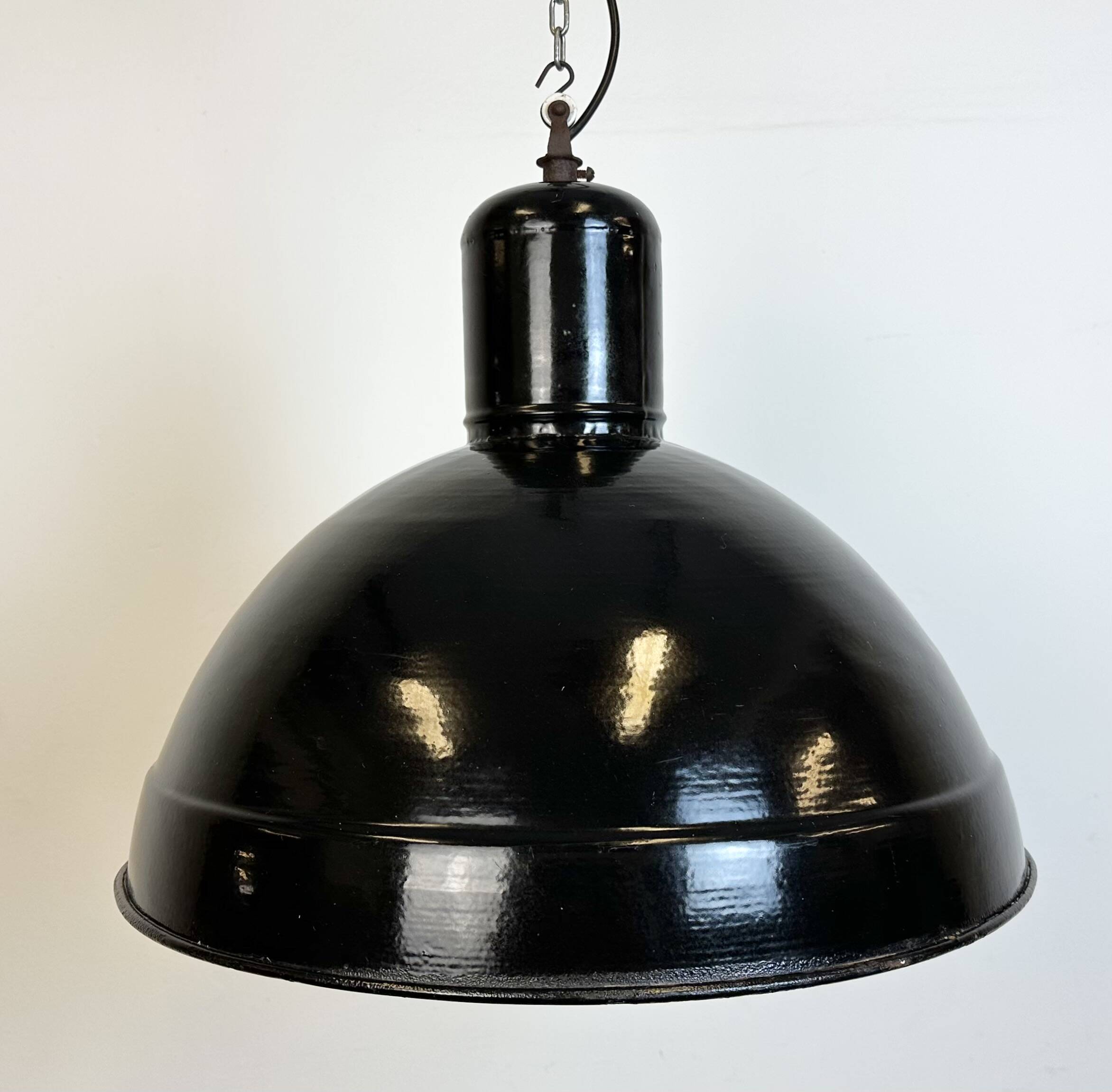 Industrial black enamel factory pendant lamp, 1950s