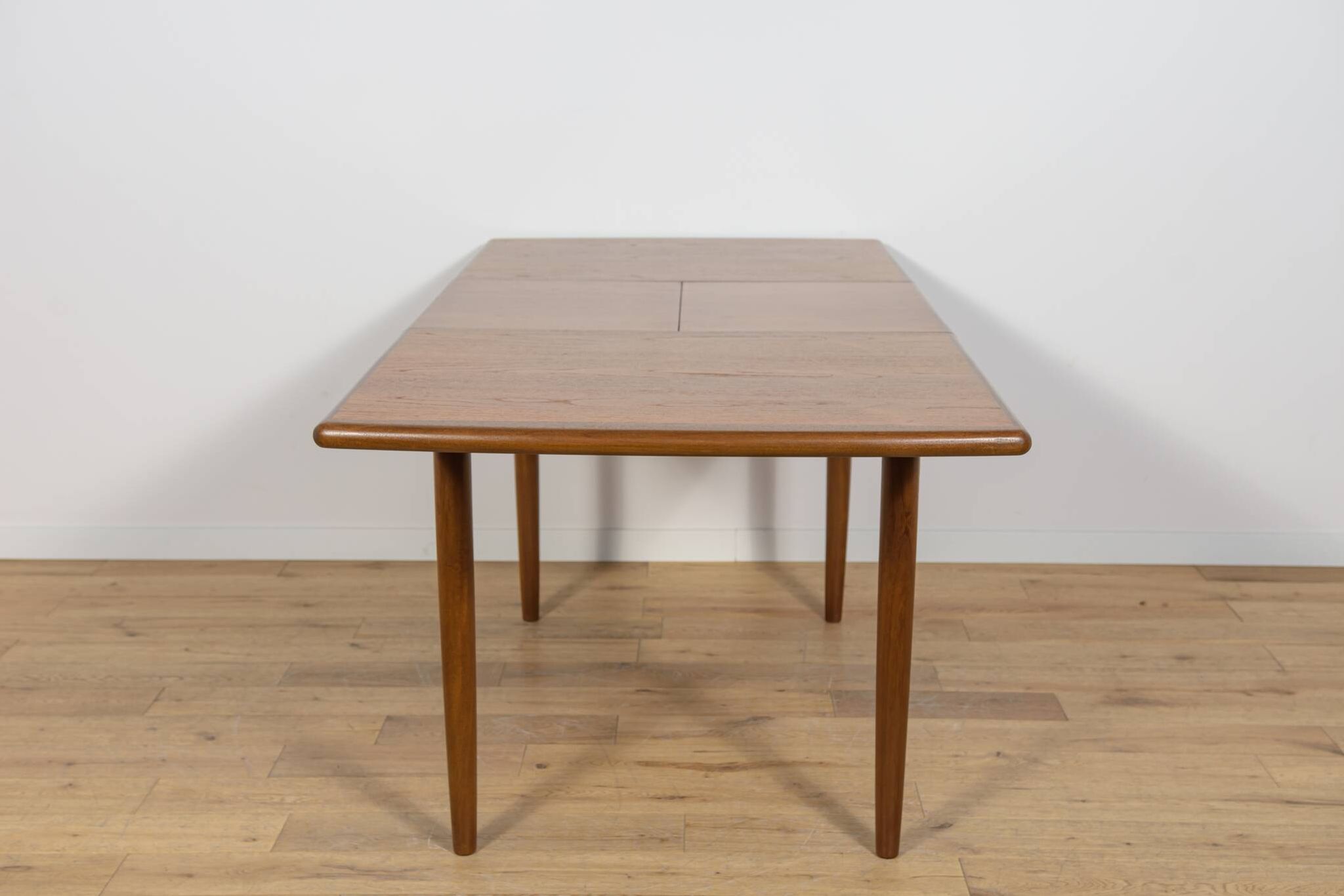Table à manger rectangulaire extensible du milieu du siècle de Meredew, Royaume-Uni