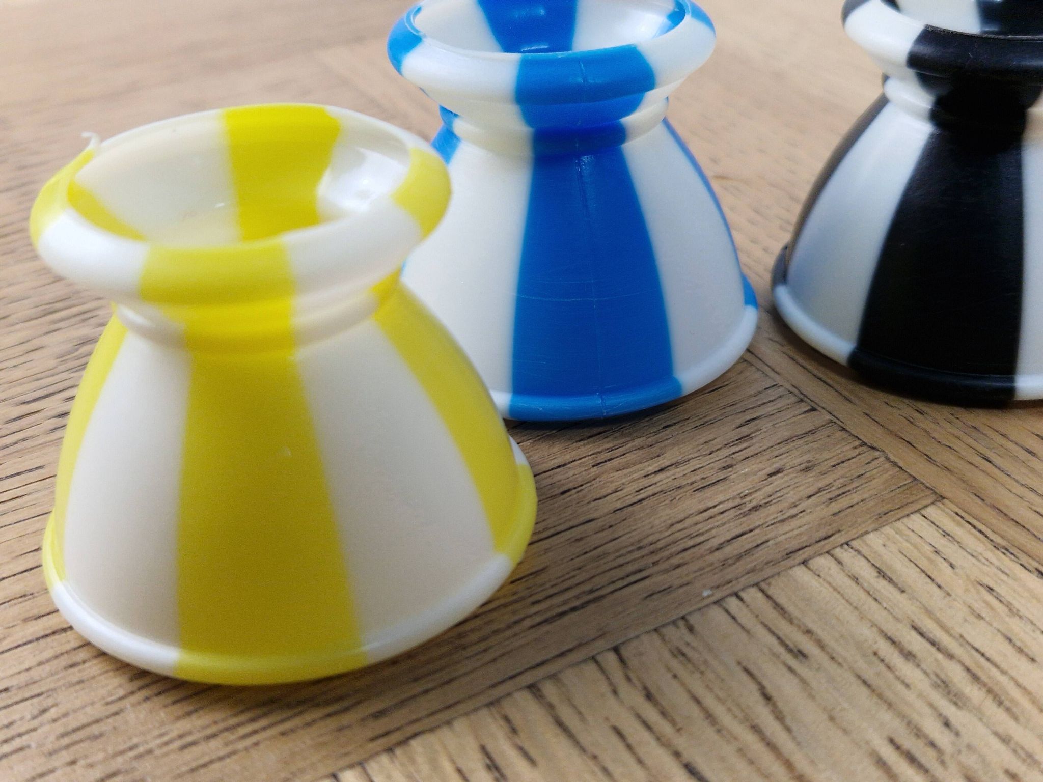 5 coquetiers en forme de diabolo années 60 / 70