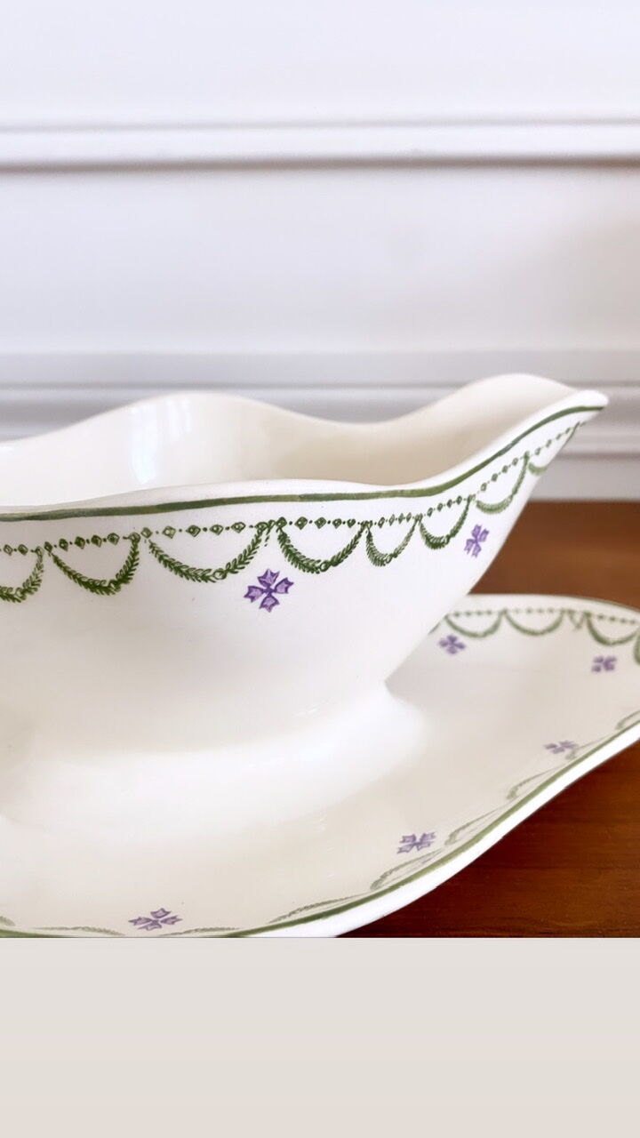 Saucière ancienne Longwy
