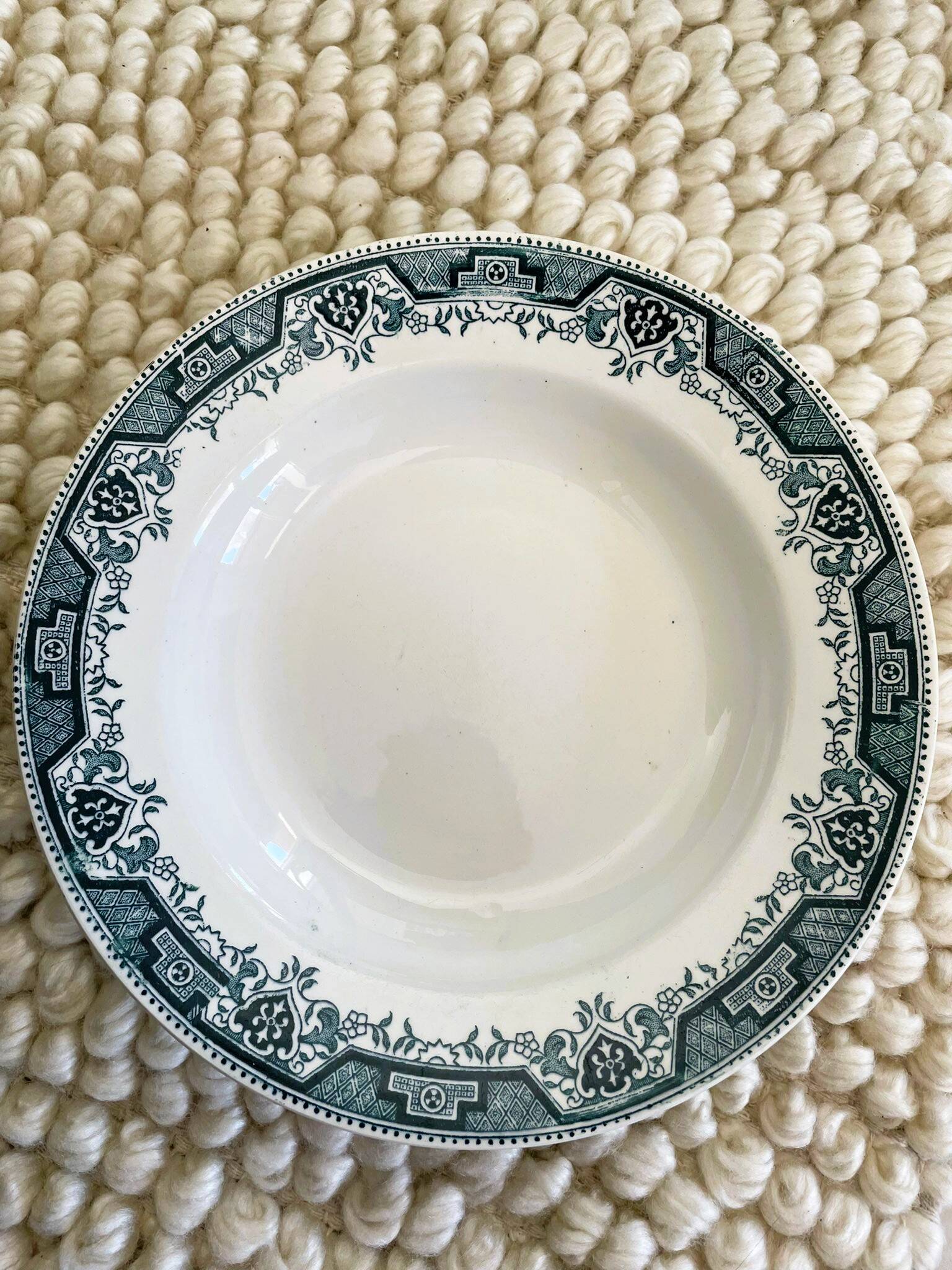 Lot of 6 ironstone plates (Morocco series)