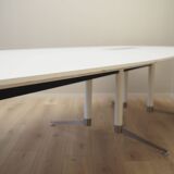 Conference table, Danish design, 2016, designer: Paul Leroy, manufacturer: Paustian