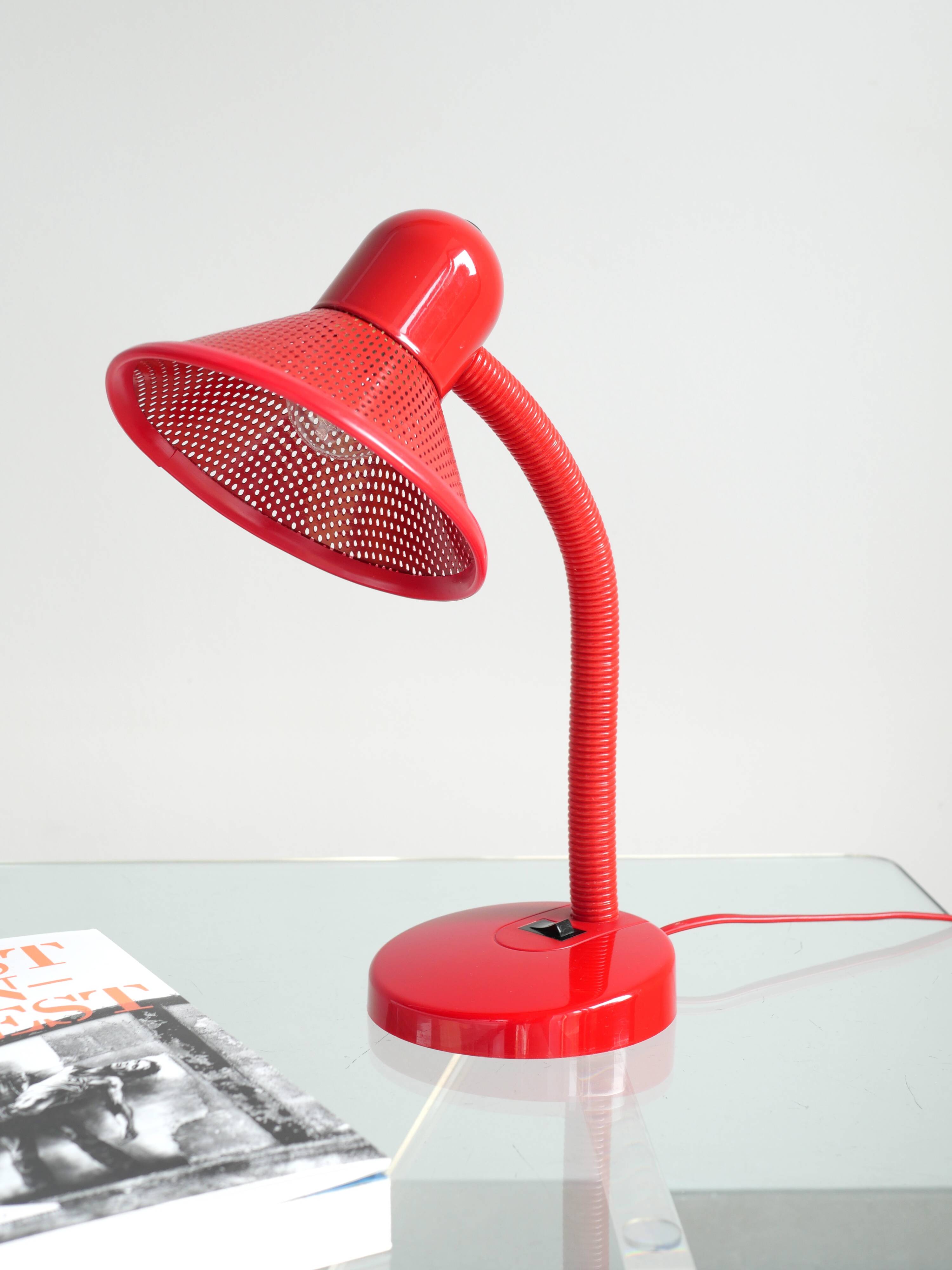 Lampe de bureau laquée rouge - Massive Belgique