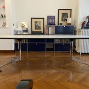 Table Segmented Eames Vitra