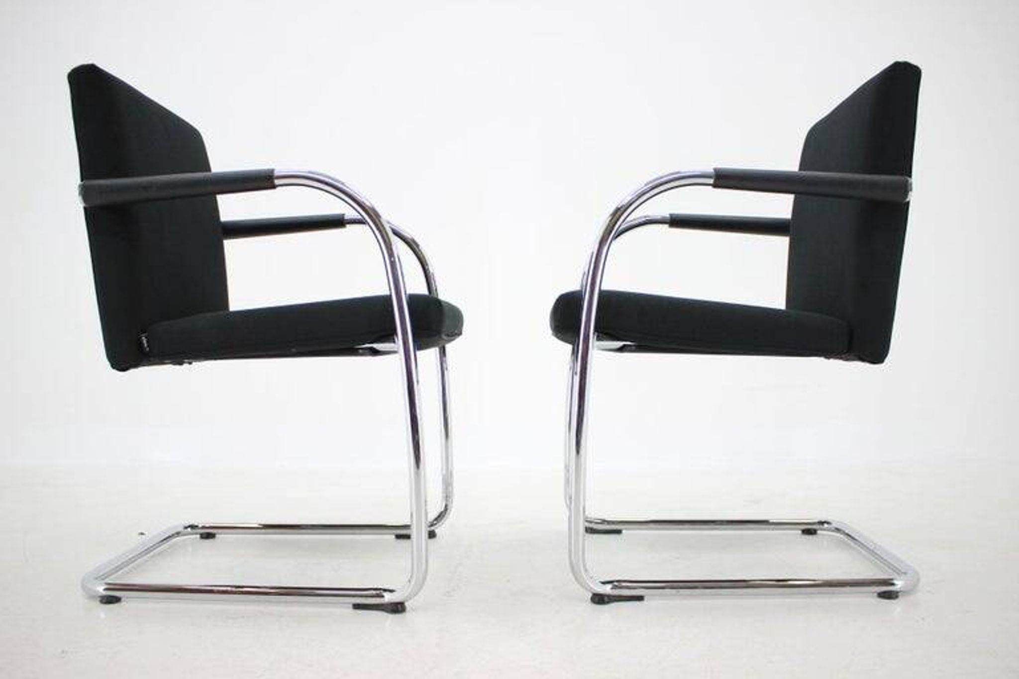 Set of Four Armchairs design Antonio Citterio & Glen Oliver Löw, 1990s