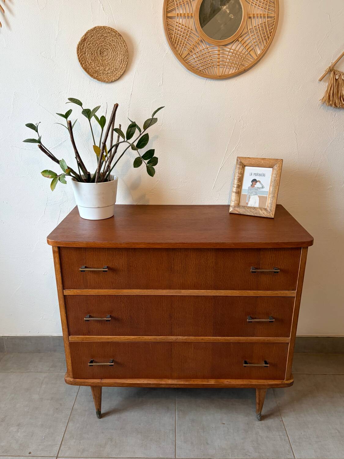 Vintage chest of drawers from the 1950s.