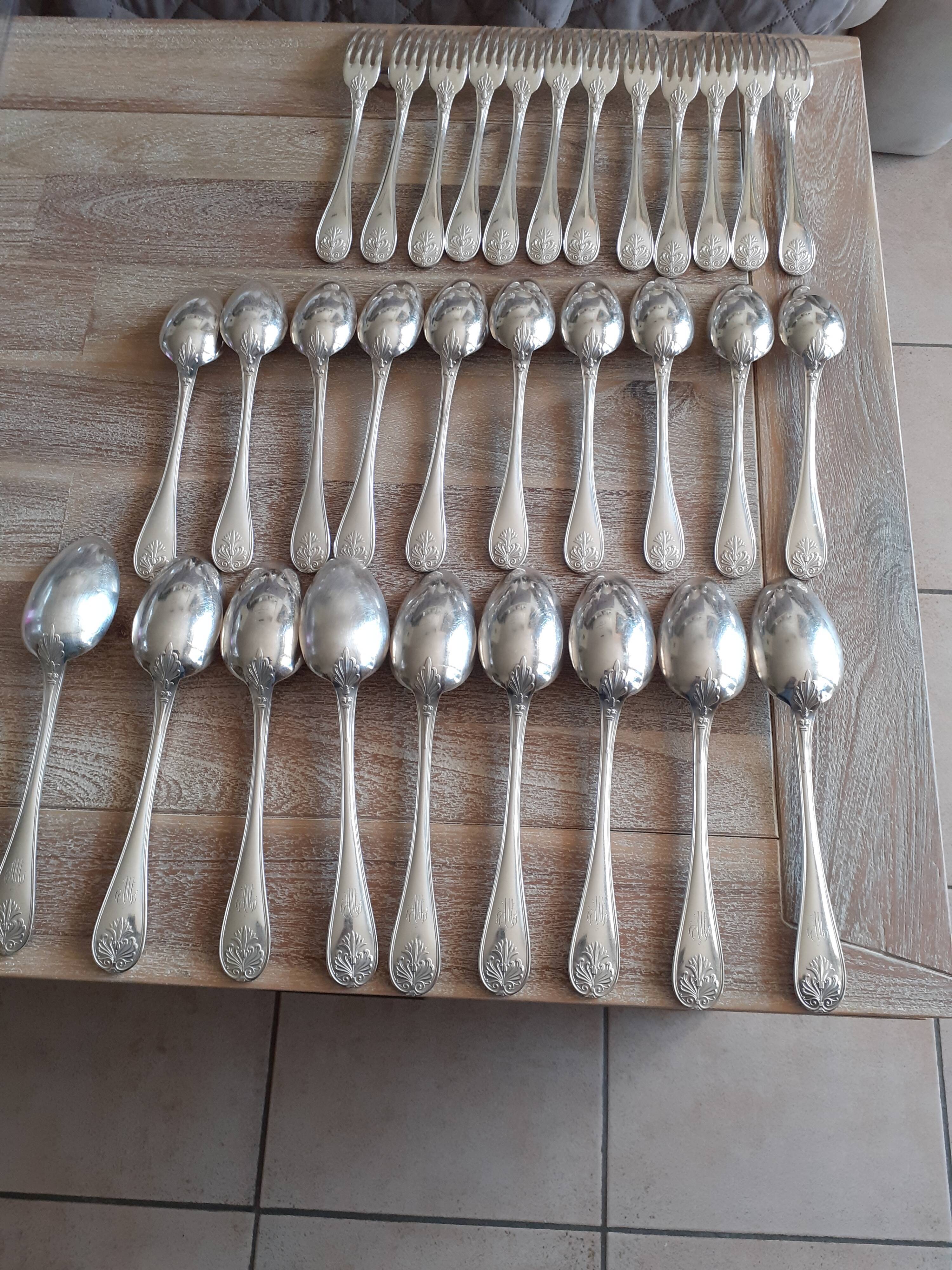 31 Christofle silver metal cutlery