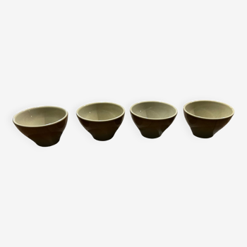 Stoneware bowls set