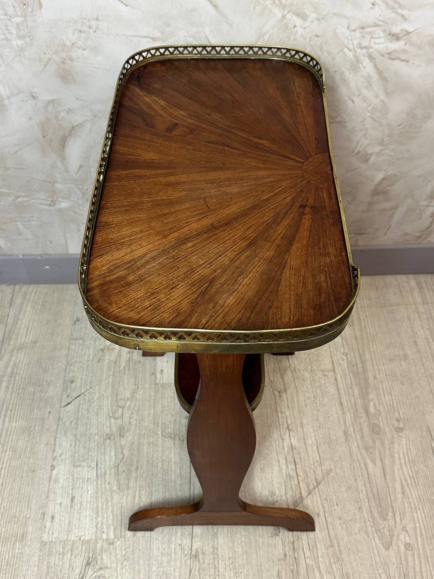 Side table 1900