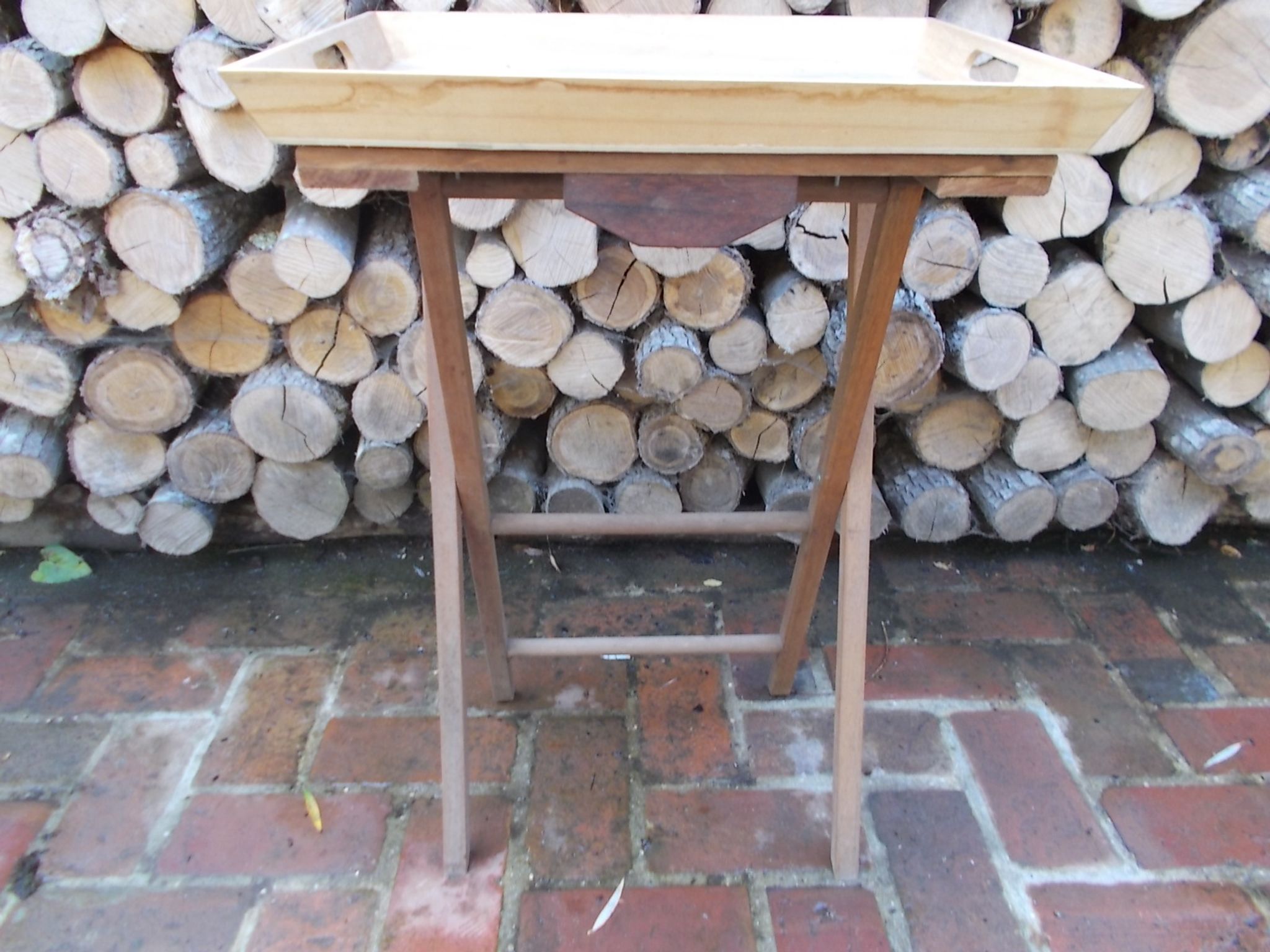Folding side table