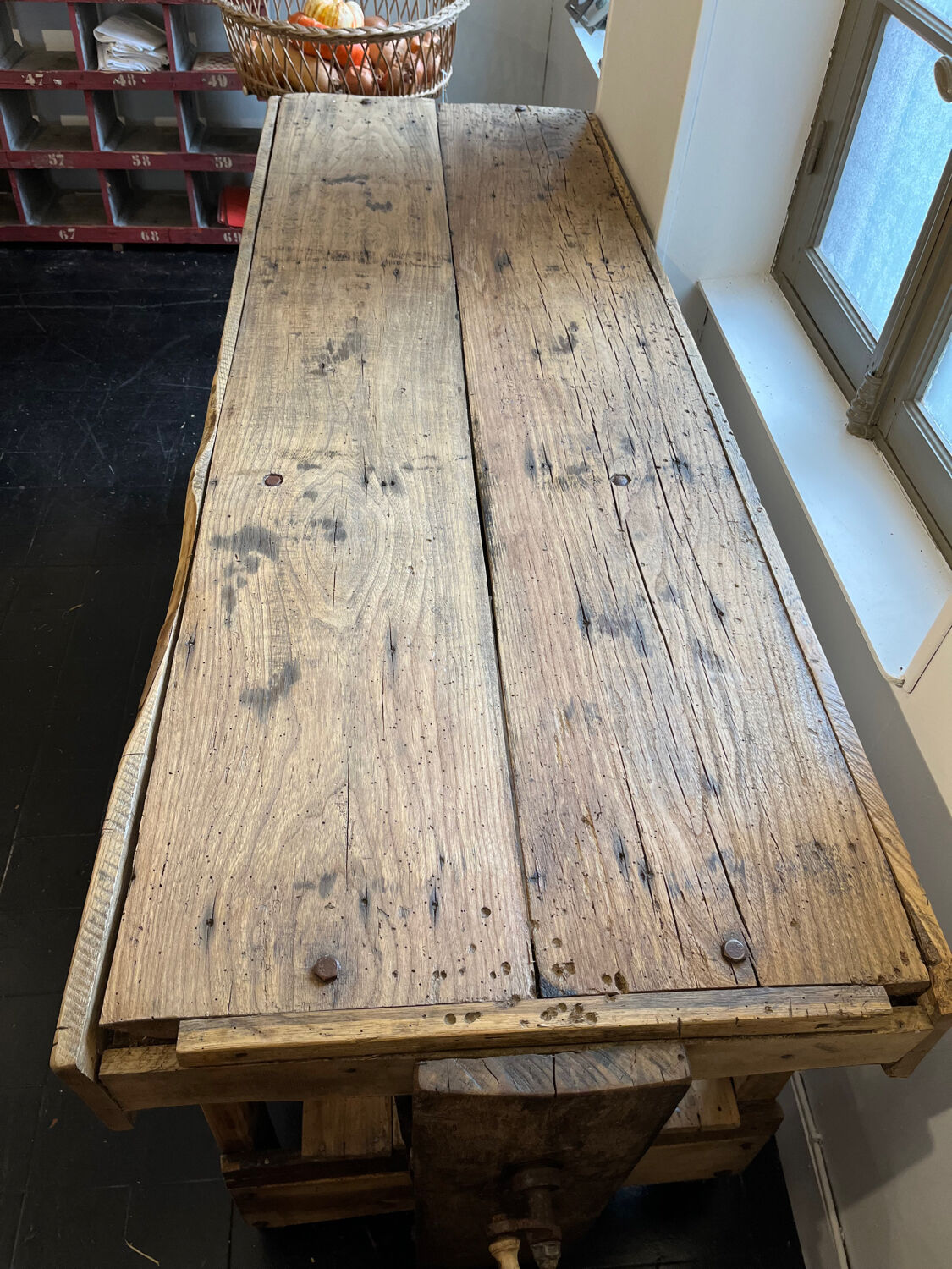 Carpenter's workbench