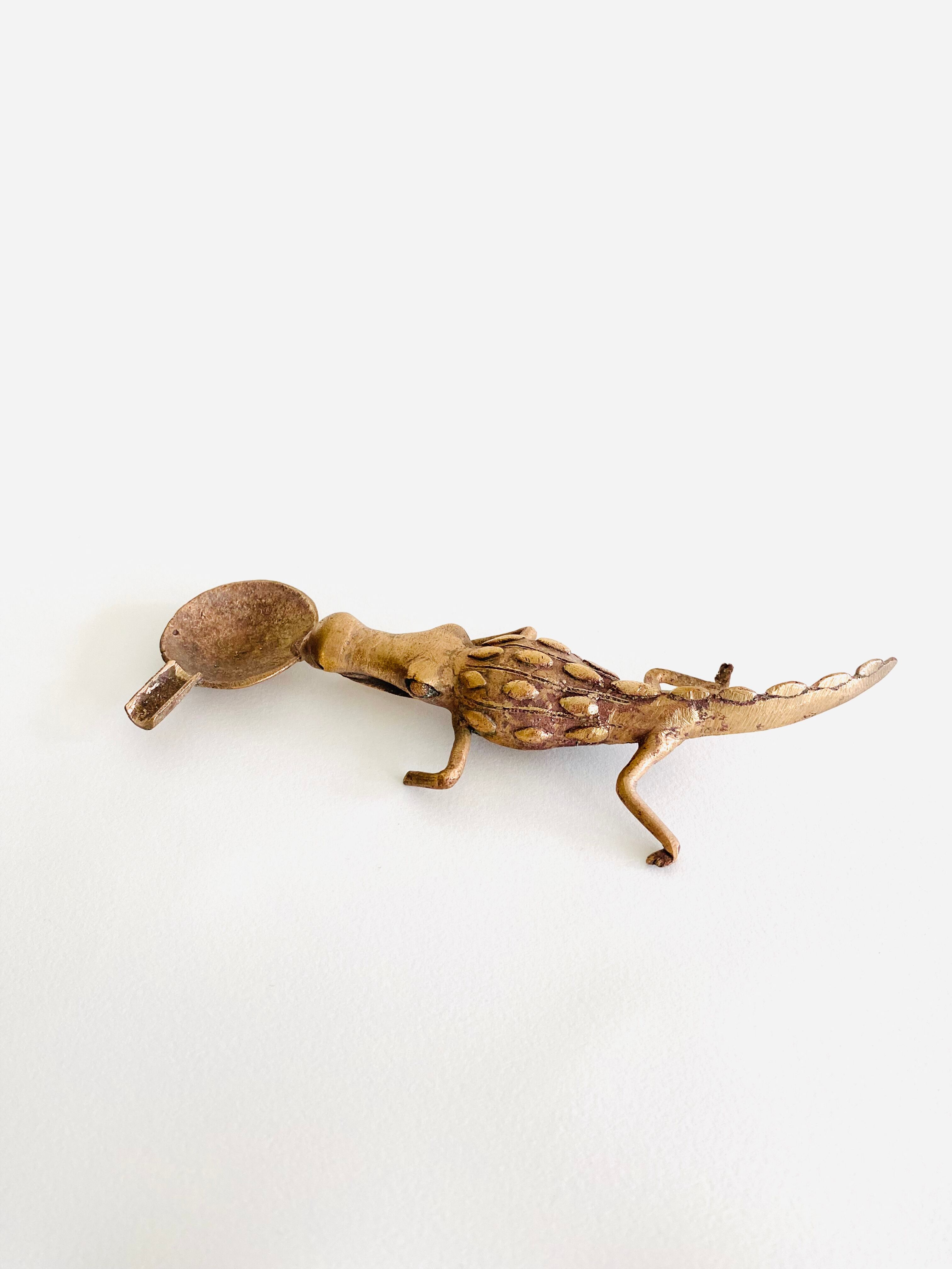 Animal bronze ashtray