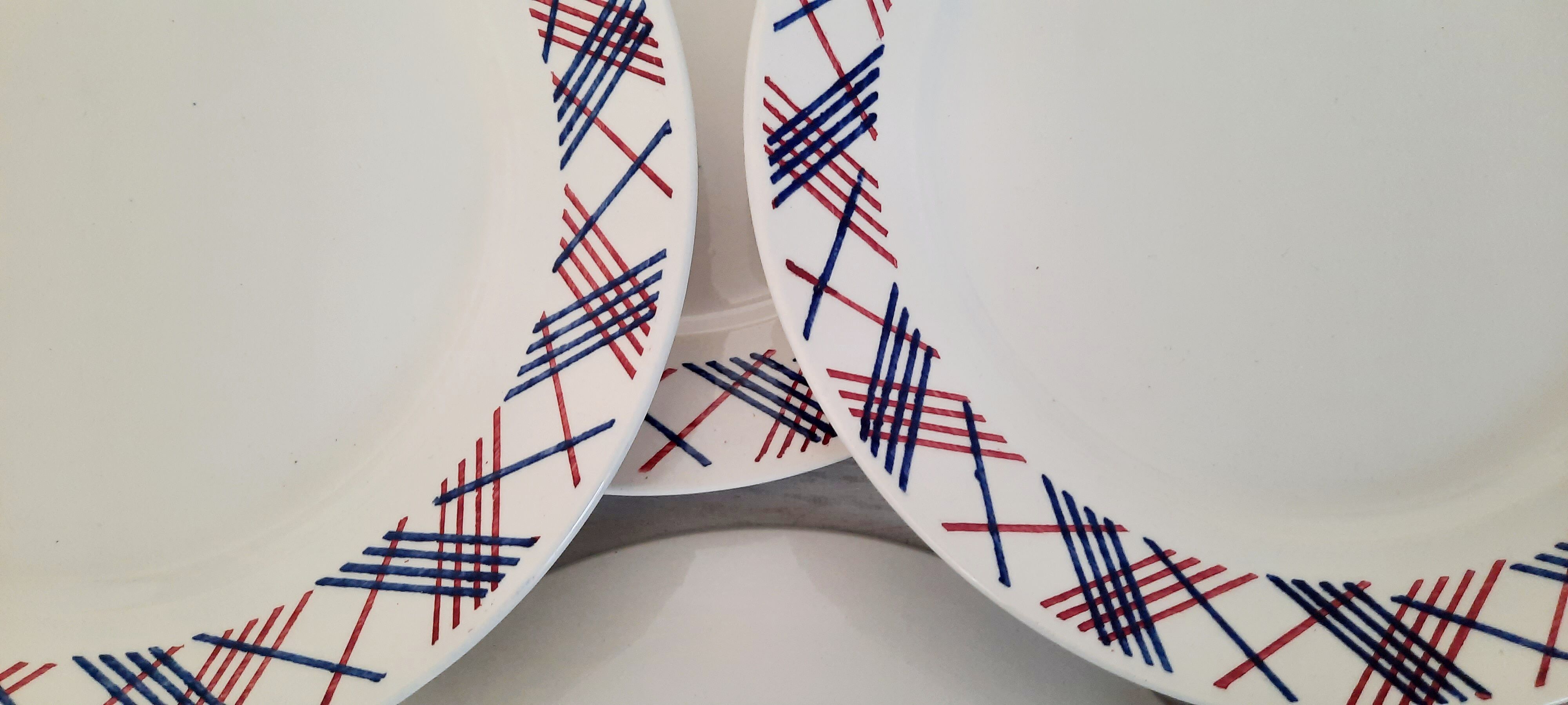 Digoin Sarreguemines earthenware plates Vintage Salies model