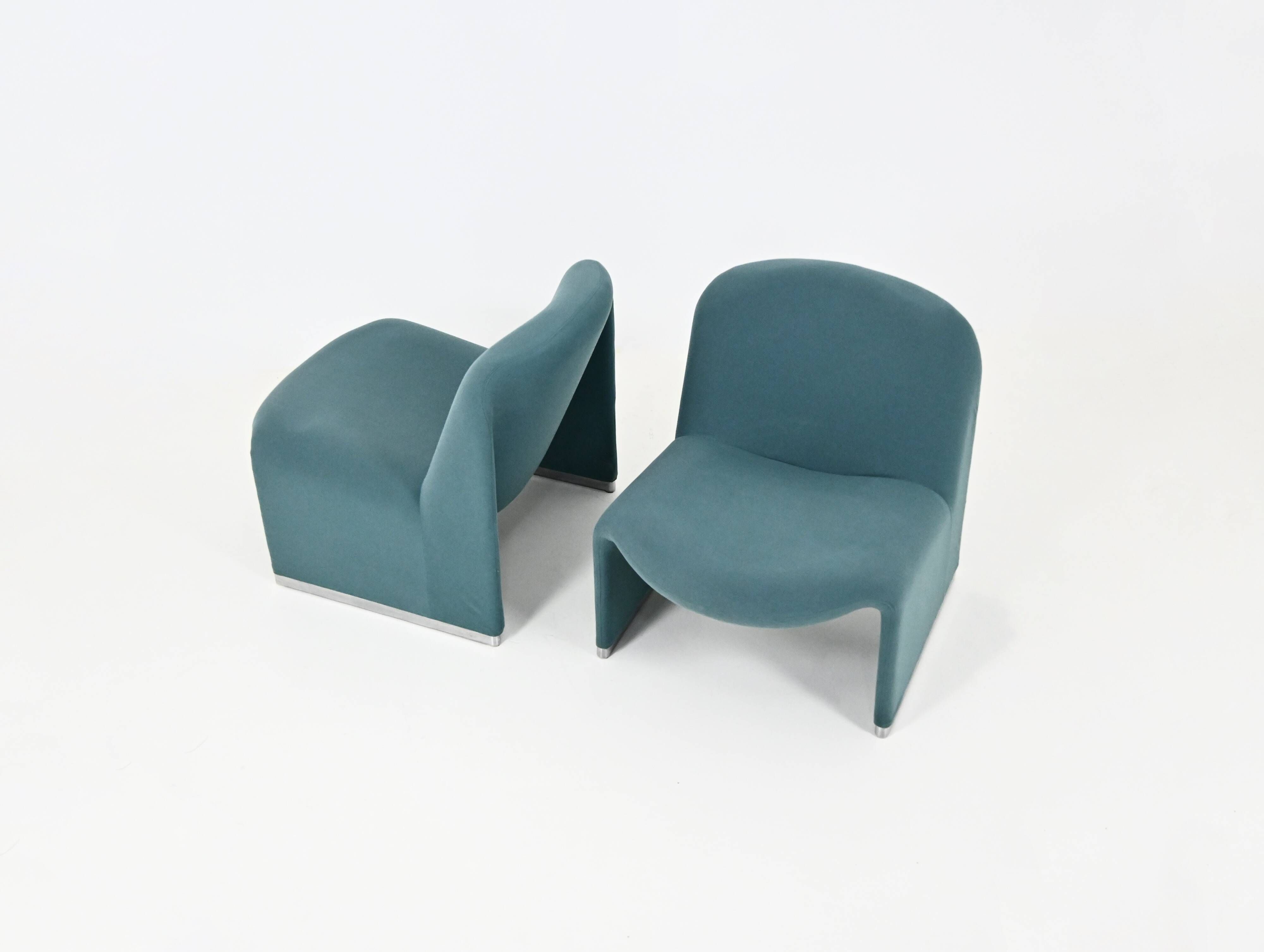 Paire de fauteuils « Alky » de Giancarlo Piretti pour Anonima Castelli, ann