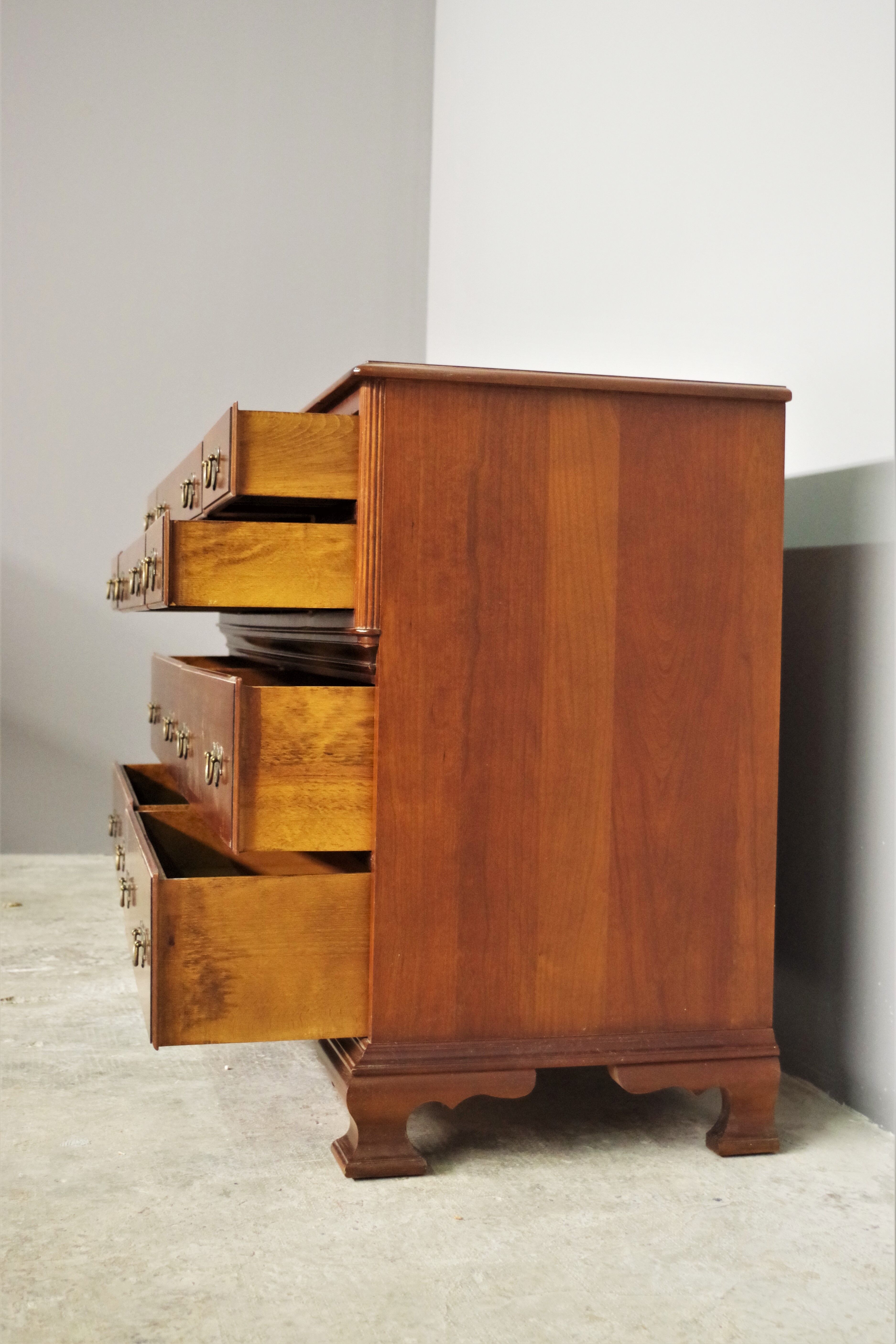 Wooden chest of drawers, 70s