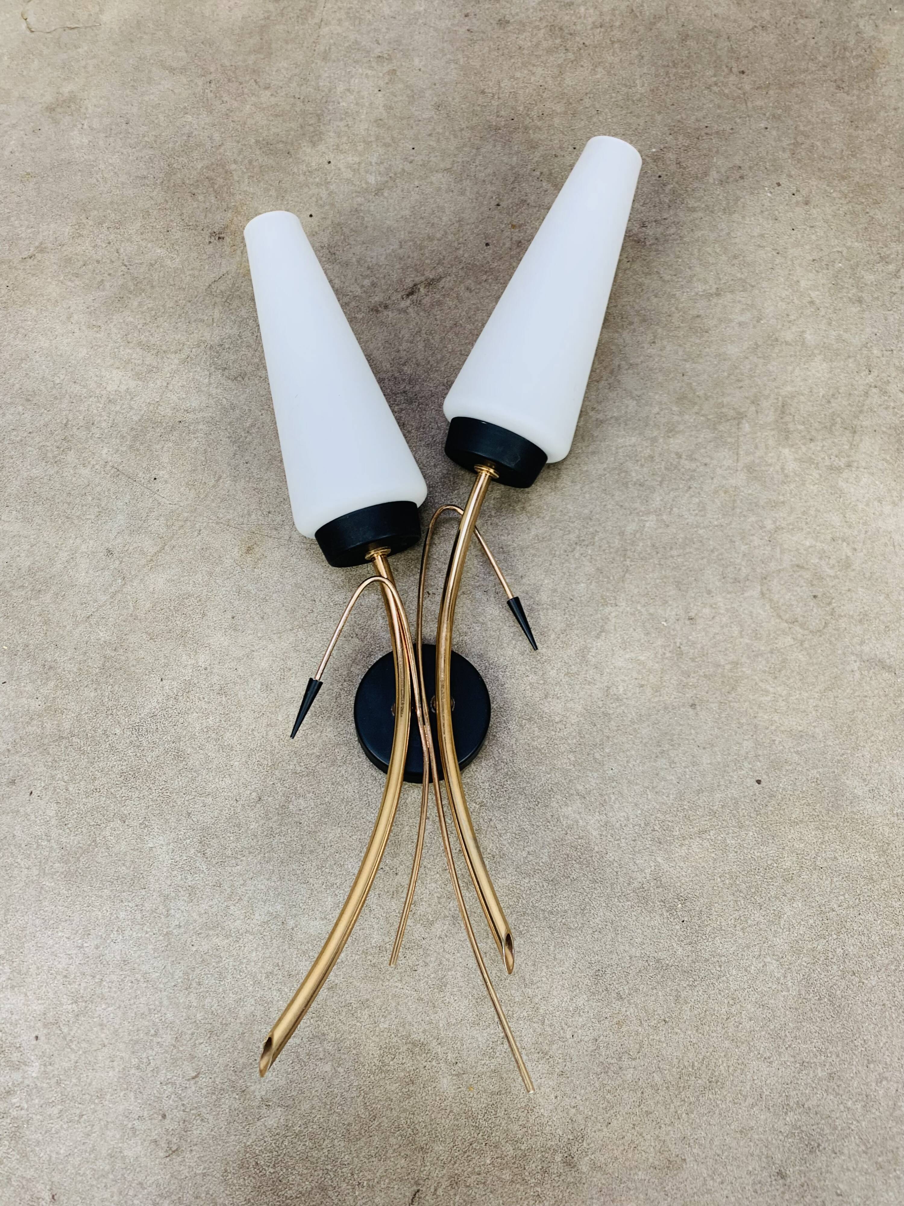 Pair of 1950s wall lights, opaline and brass tulips, Lunel Arlus