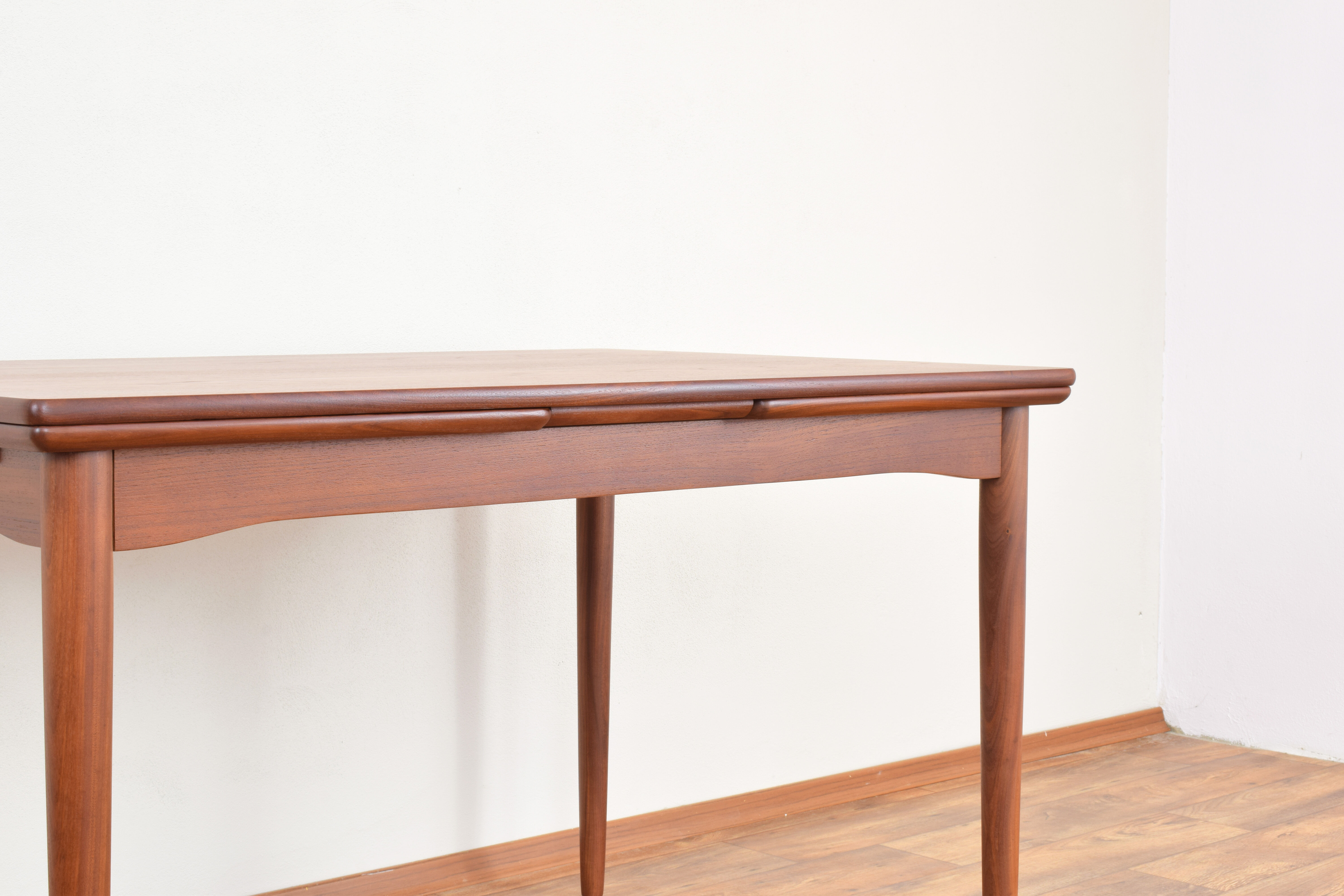 Mid-Century Danish Teak Extendable Dining Table, 1960s.