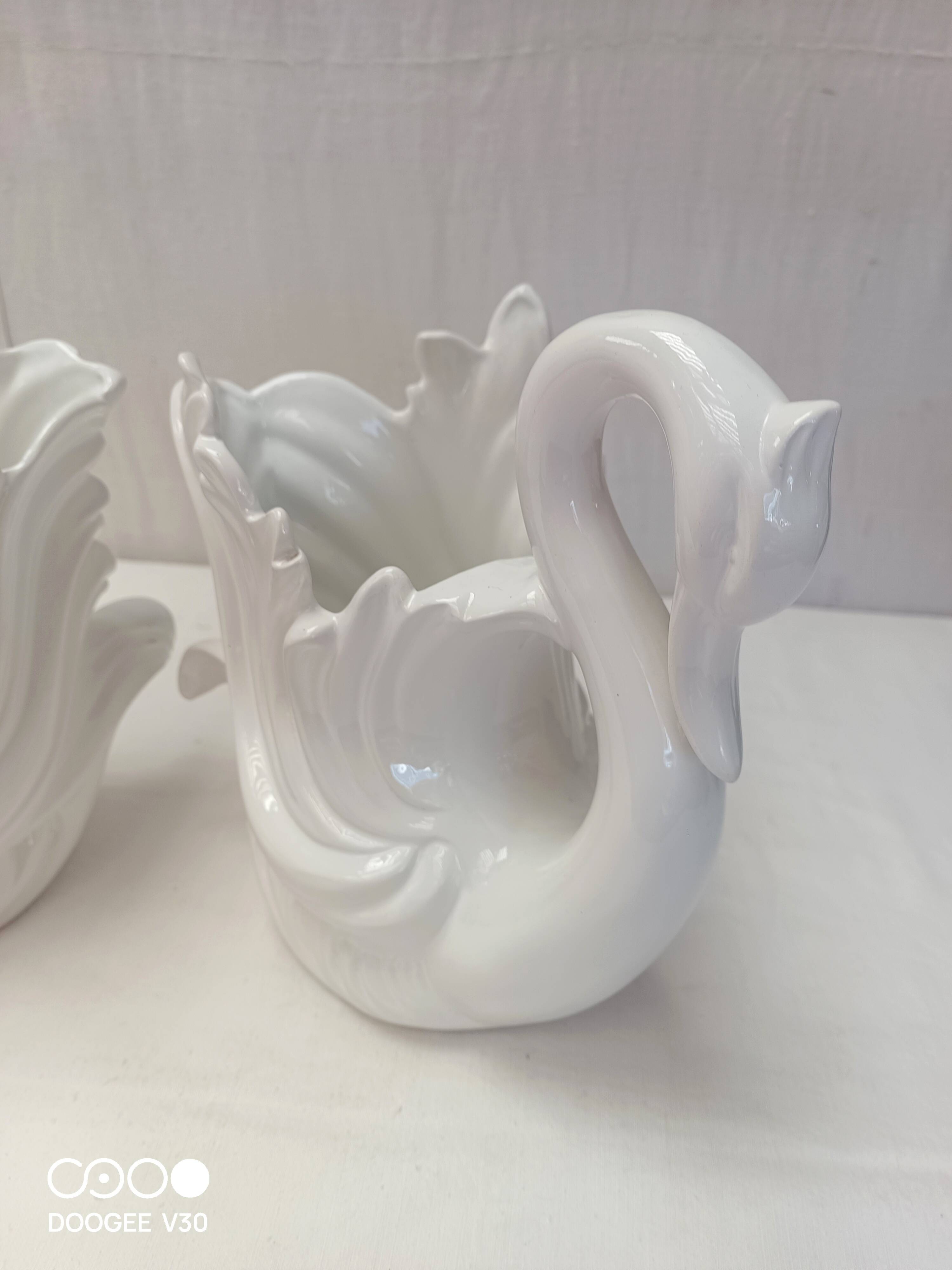 Swan pot holder pair porcelain ceramic vase decoration