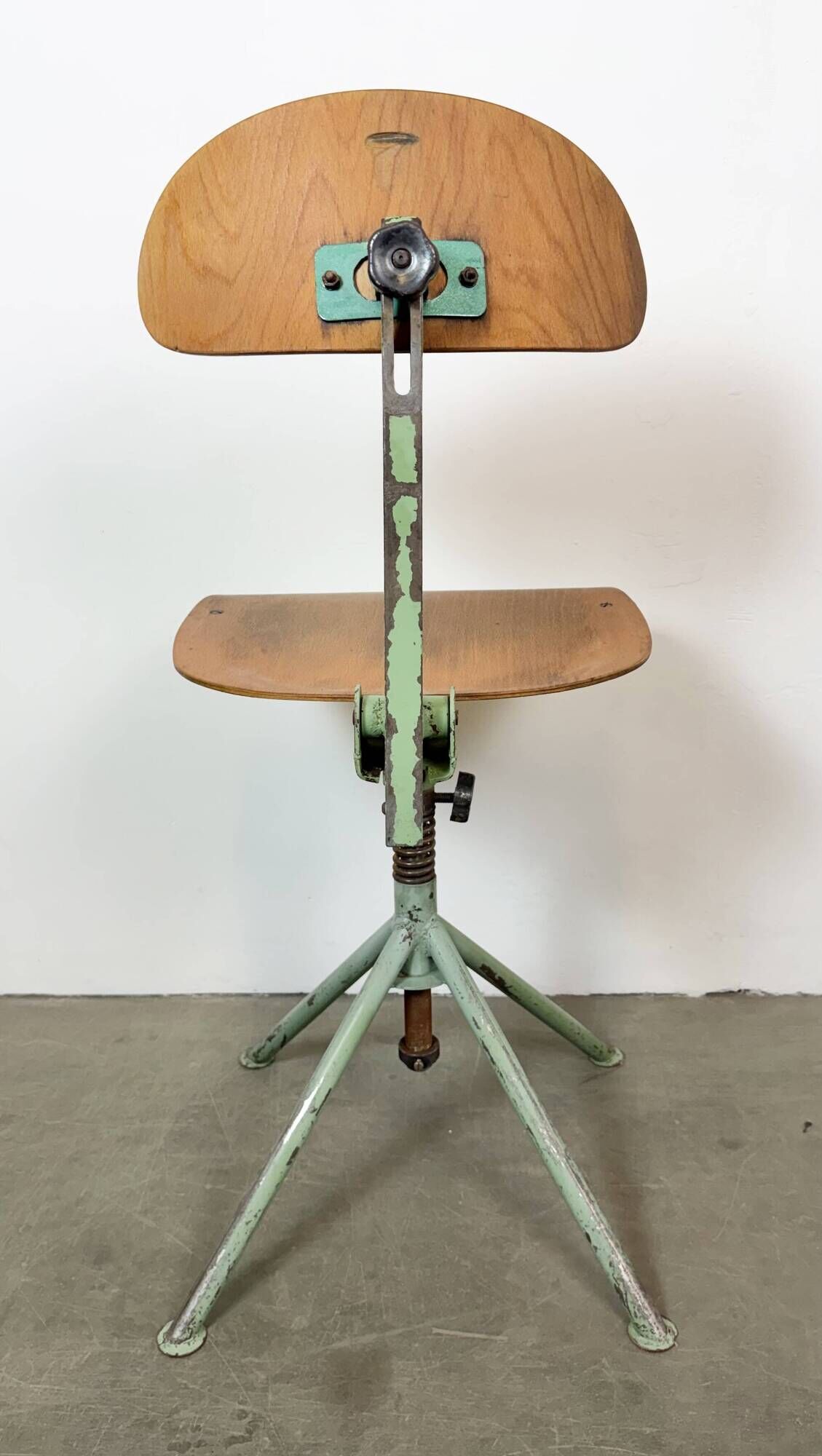 Chaise d'atelier industrielle verte, années 1950