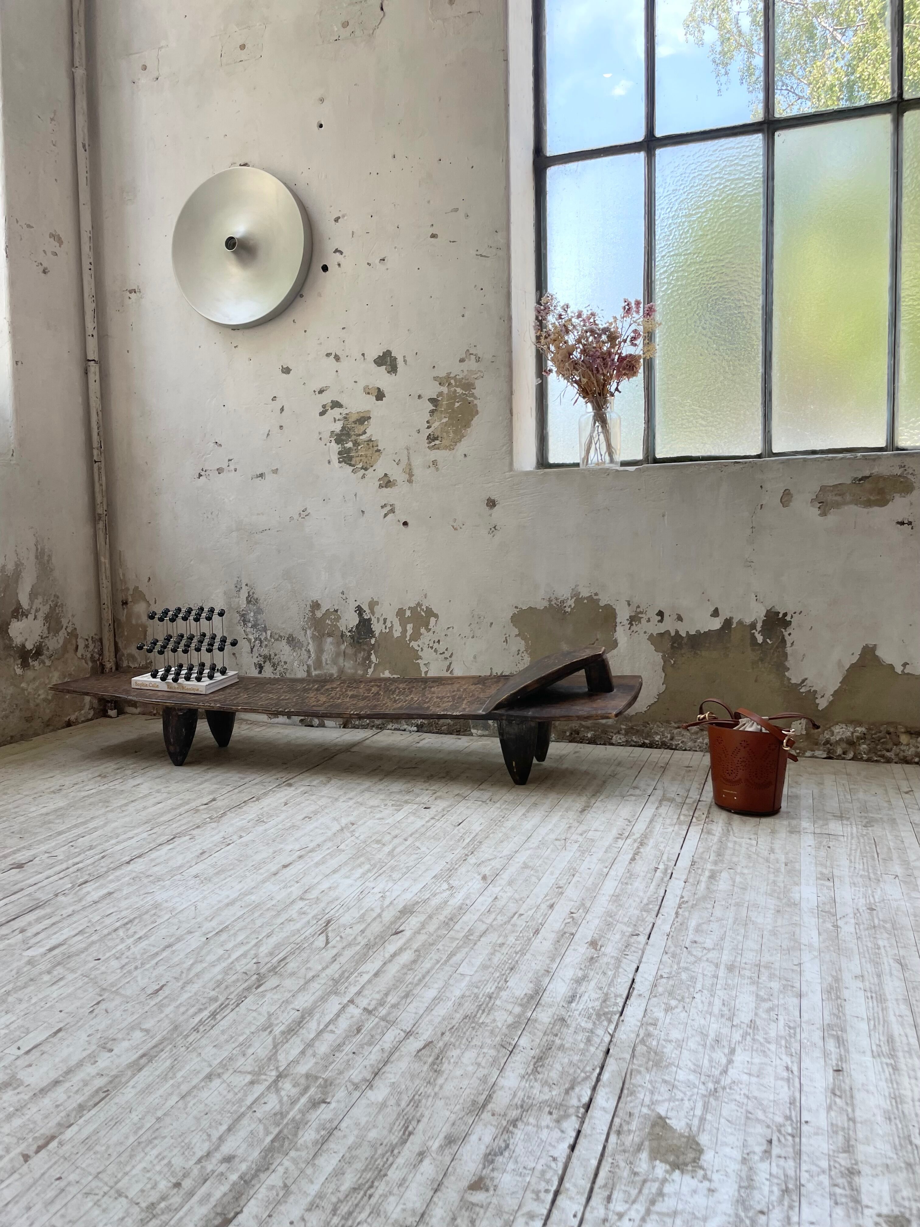 Senoufo coffee table bench from the 60s