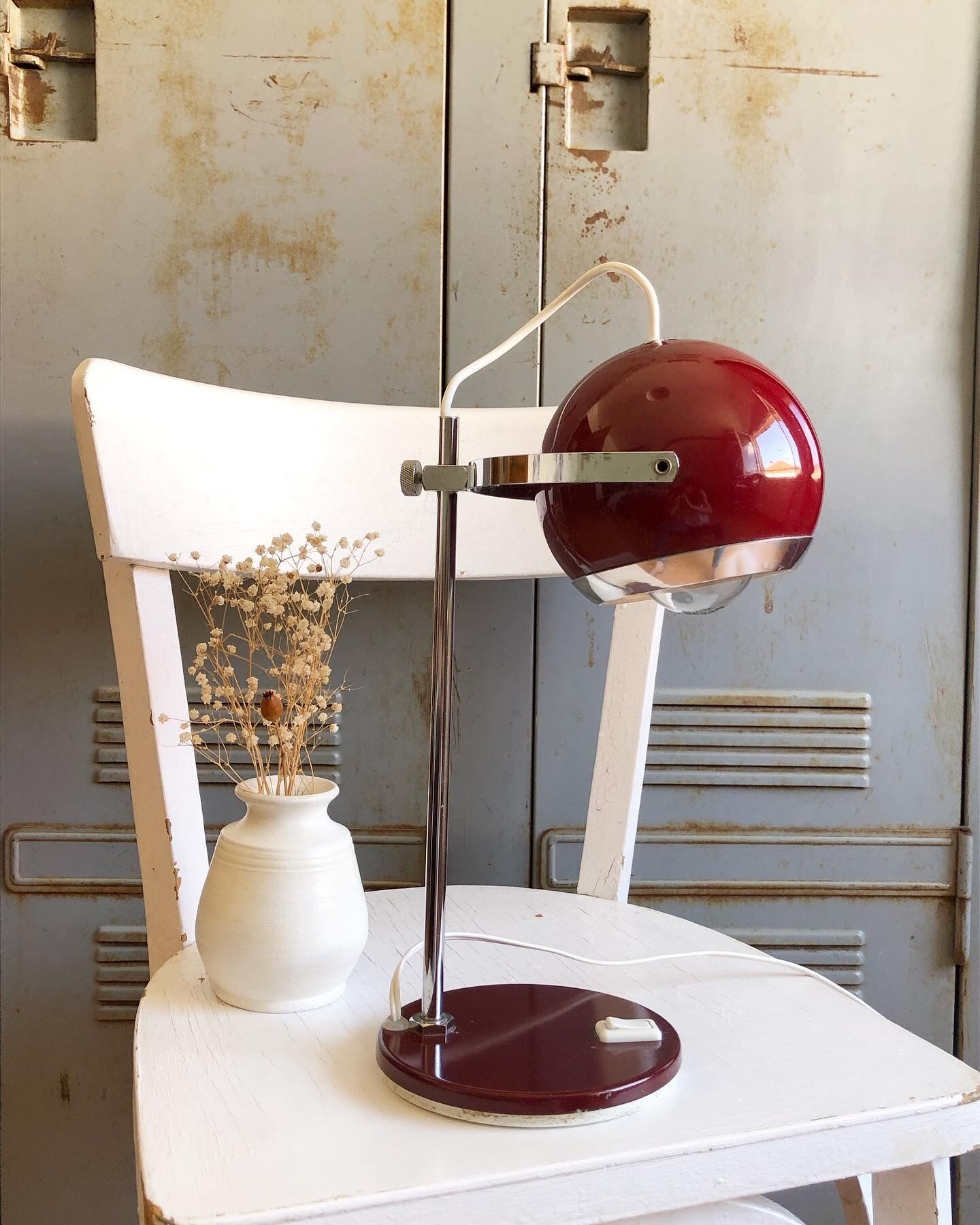 Eyeball lamp
