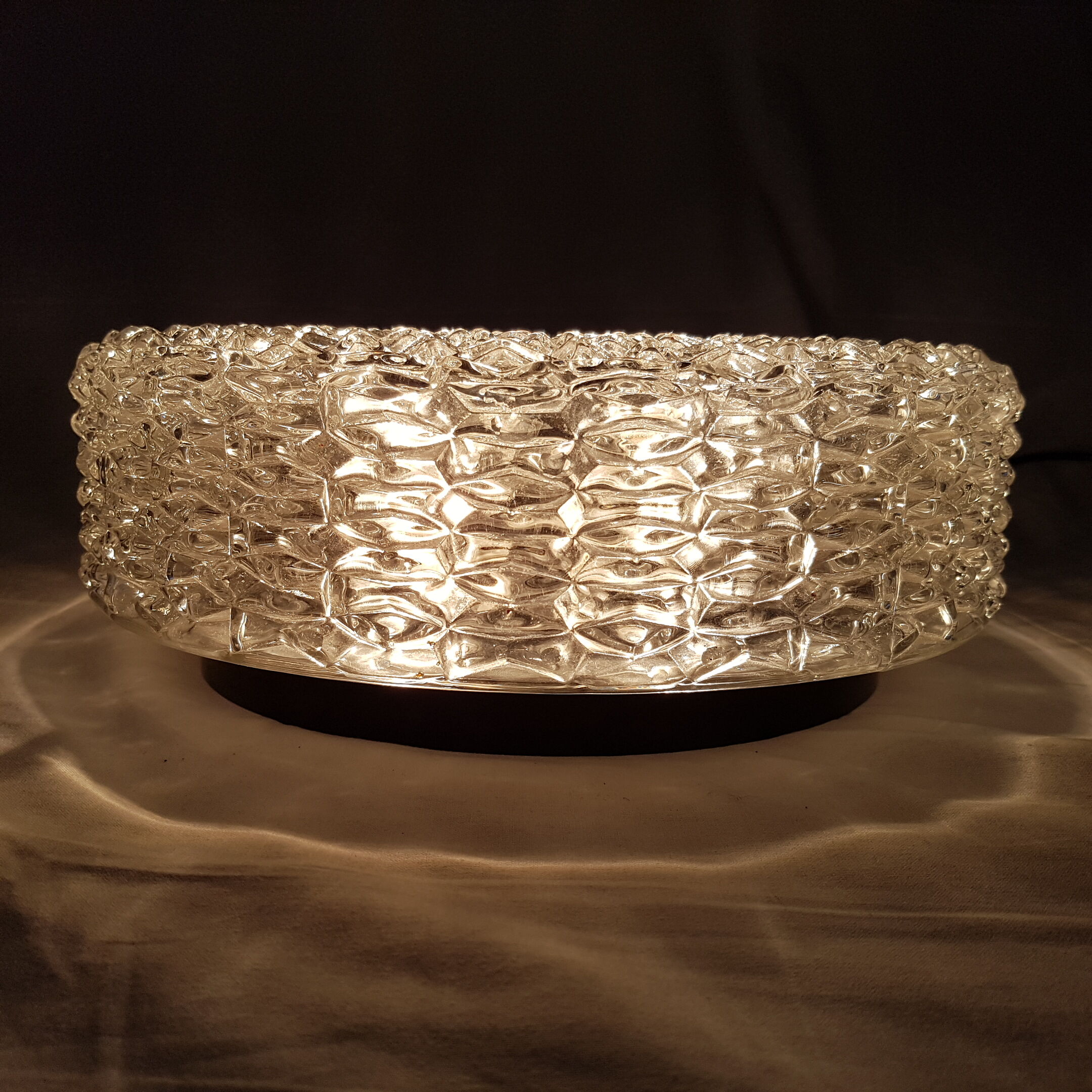 Ceiling light globe in cast glass and bakelite