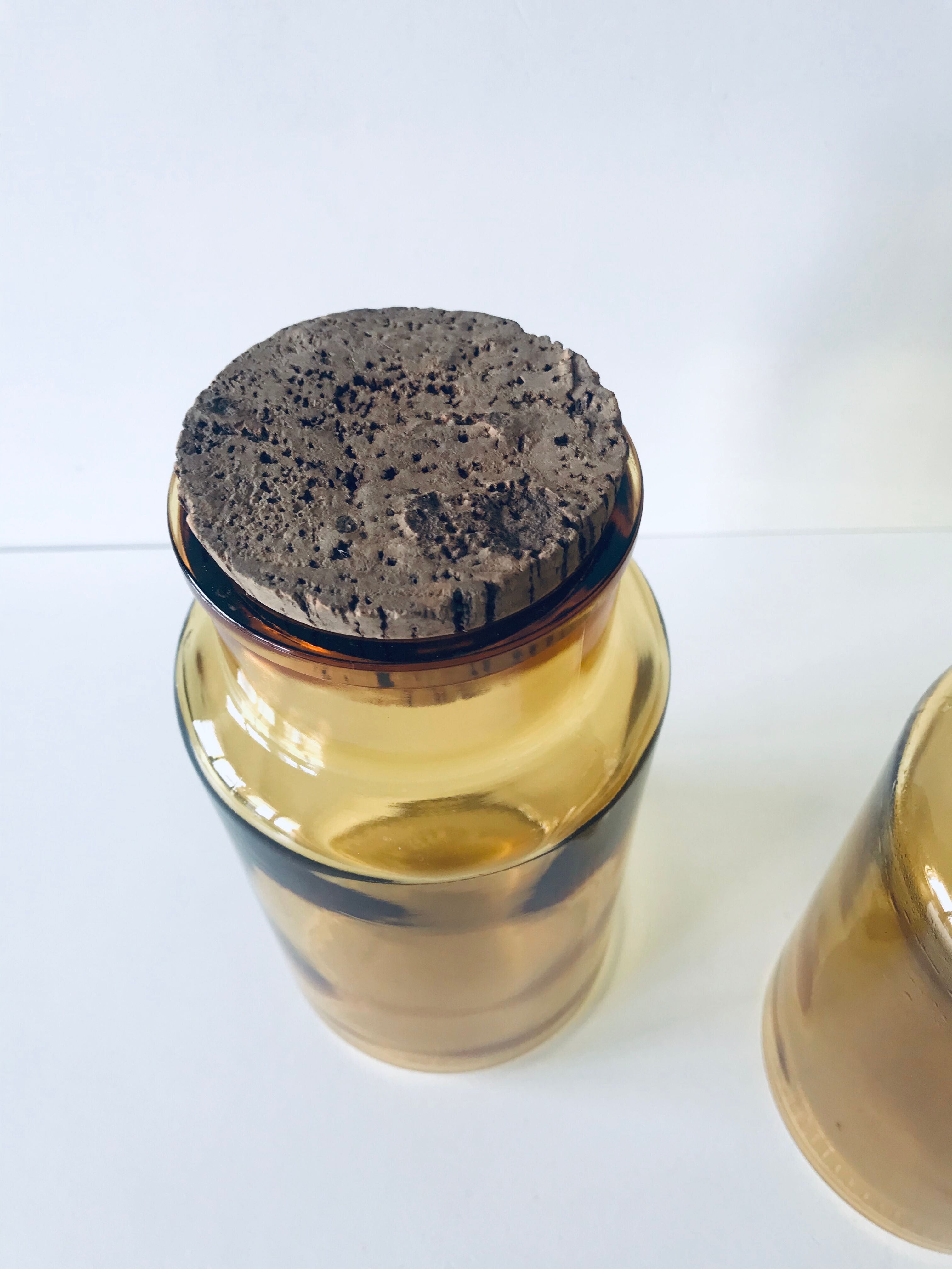 Lot of glass jars