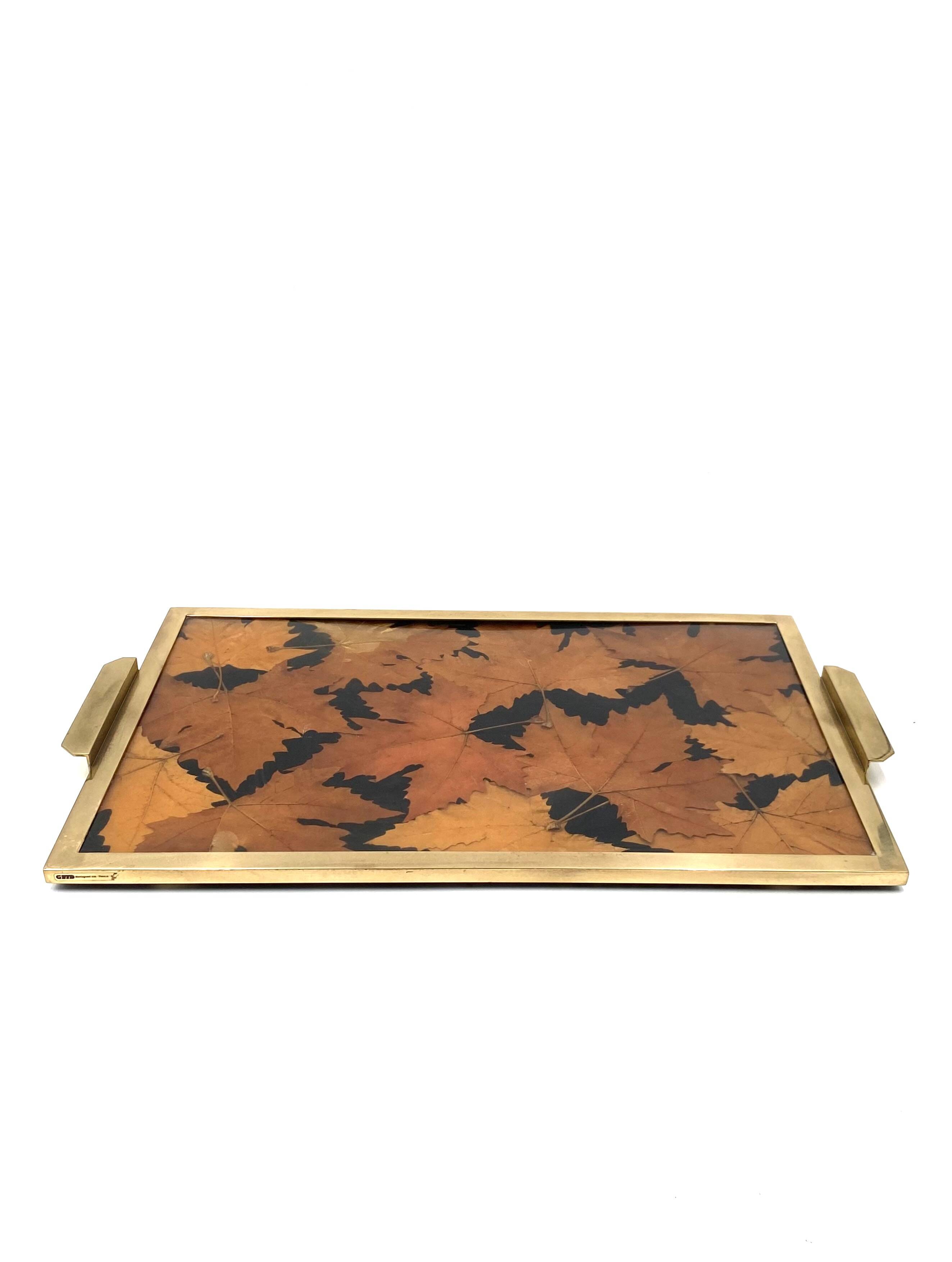 Hollywood regency brass and leaves resin tray, Montagnani Firenze Italy 1970s