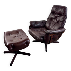 Fauteuil et ottoman en - cuir