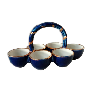 Coquetier porte oeufs en faience
