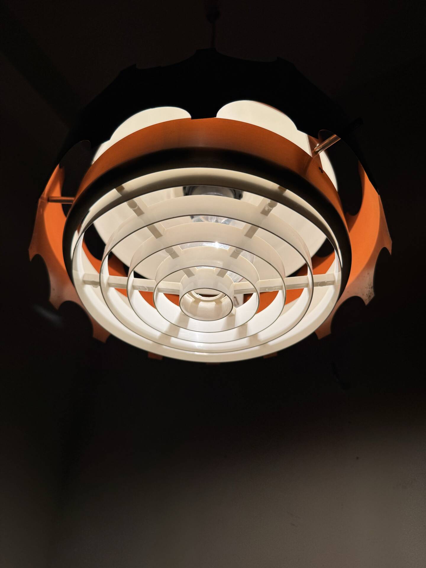 Suspension design 1960s black and copper