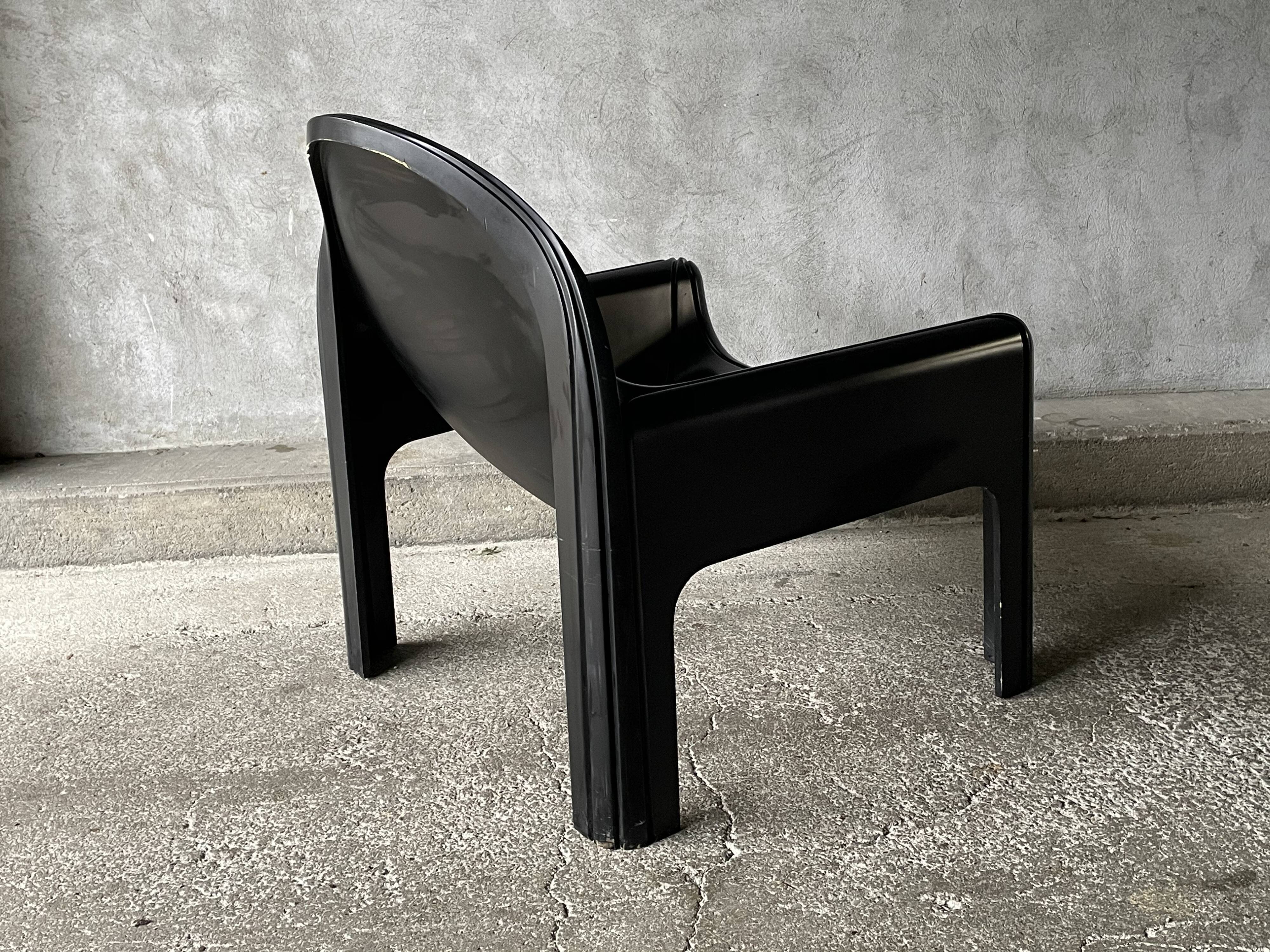Model 4794 armchair by Gae Aulenti for Kartell, 1980s