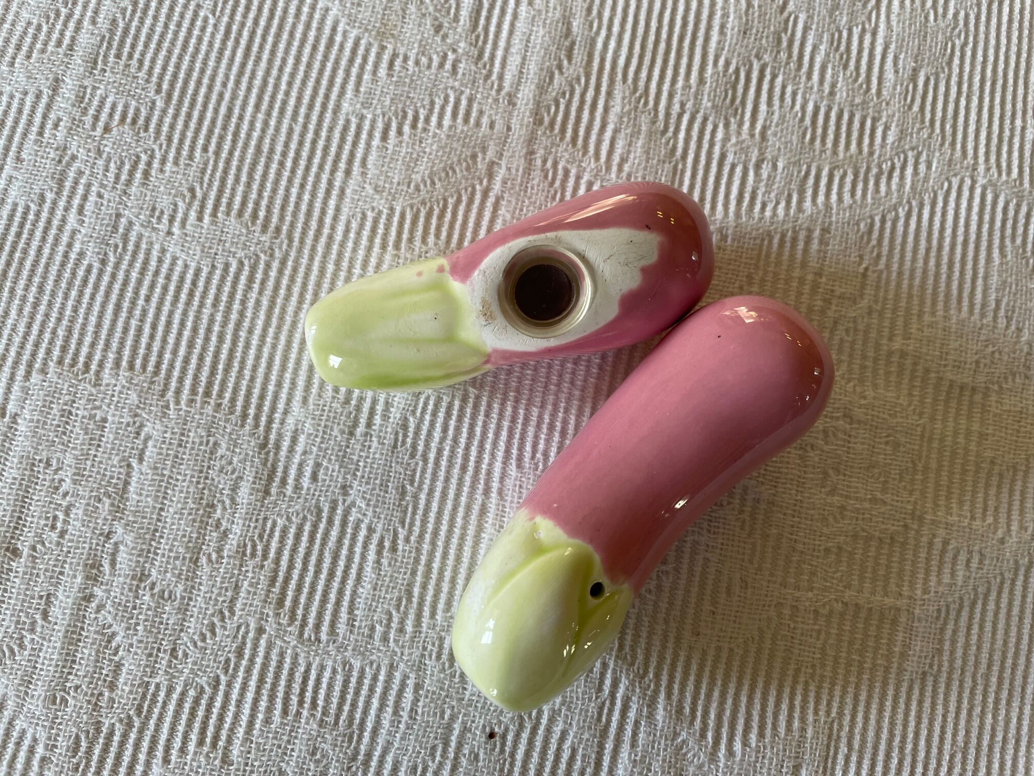 Pepper salt shaker ceramic vegetable