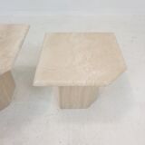 Set de 3 tables basses ou d’appoint en travertin italien, années 1980