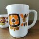 Set de 3 tasses et une verseuse Mobil vintage