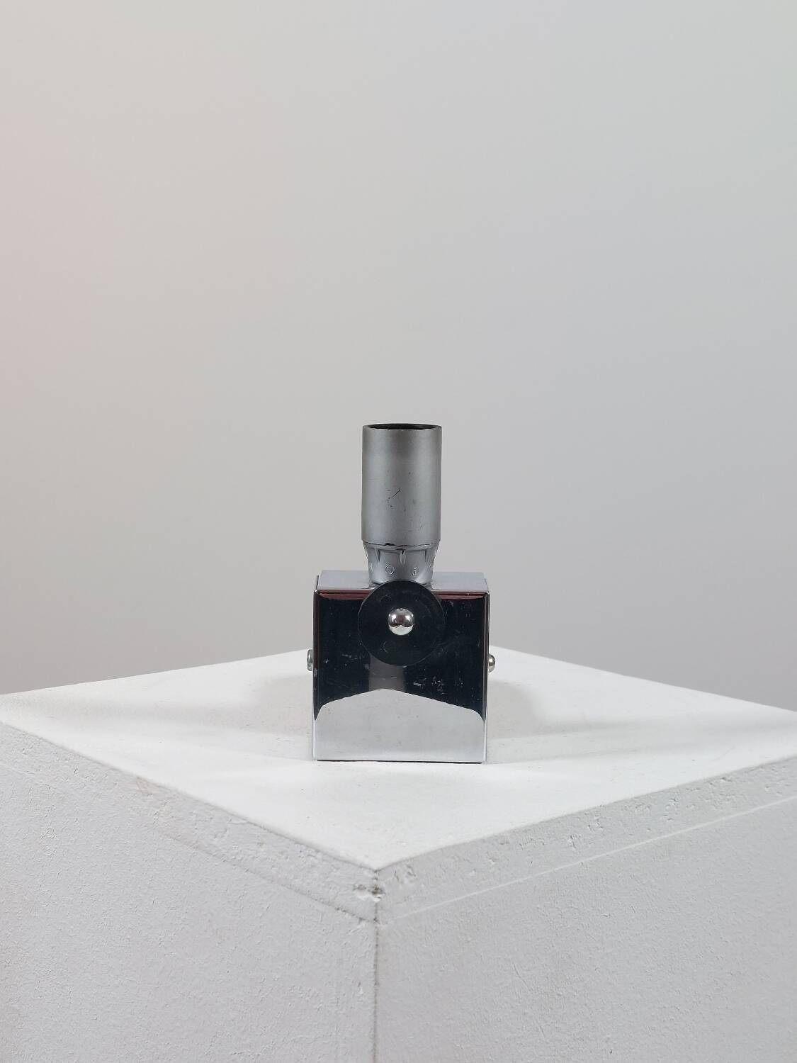 Vintage Murano craquelee glass chrome wall lamp