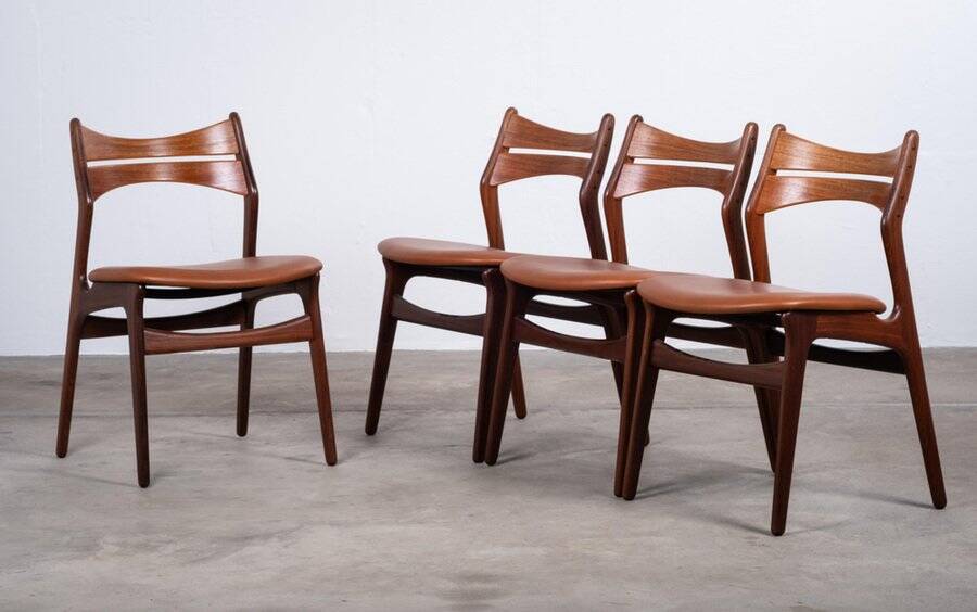 Vintage Danish Dining Chairs in Teak by Erik Buch, 1960s, Set of 4