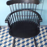 Nesto Scandinavian Windsor Chair