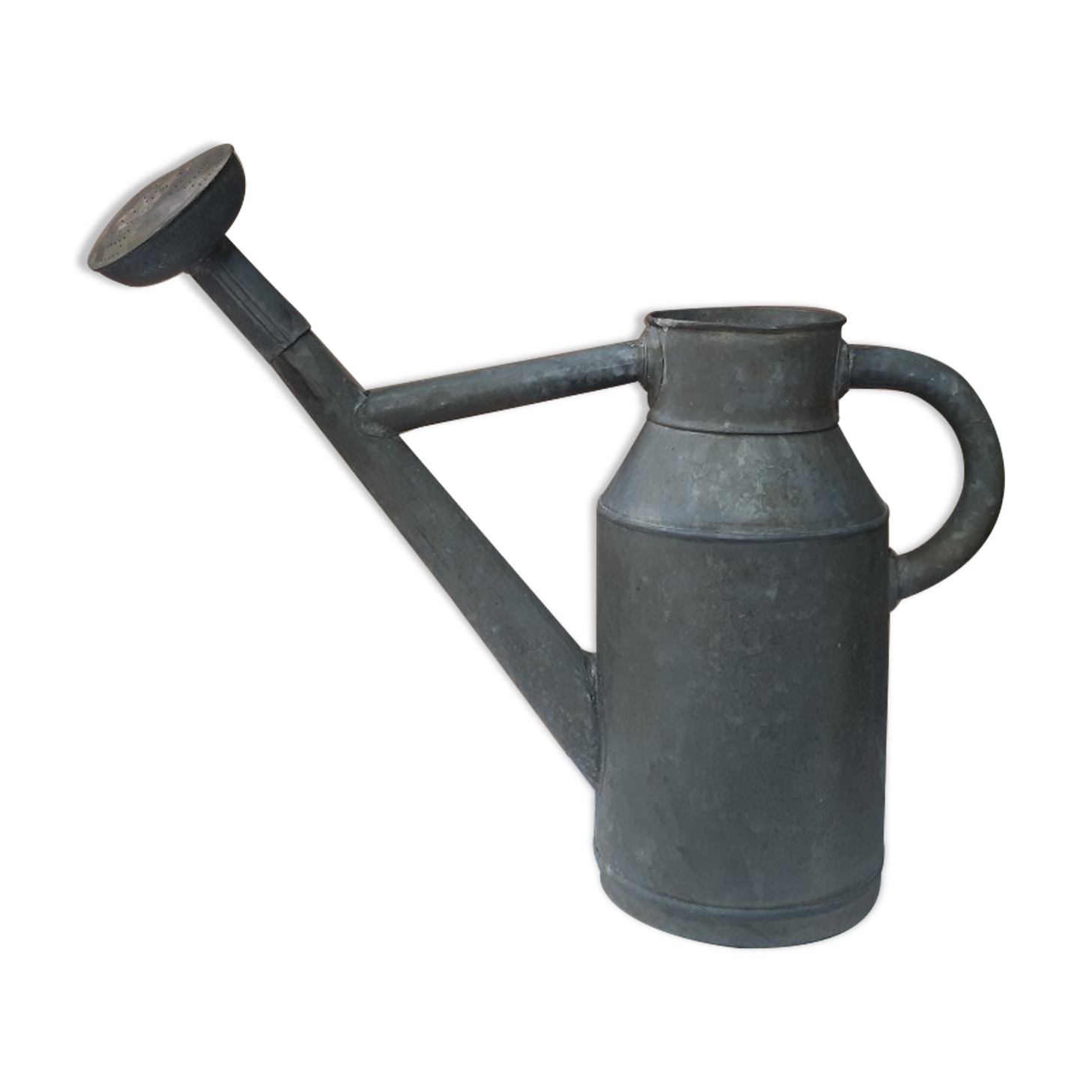 Zinc watering can