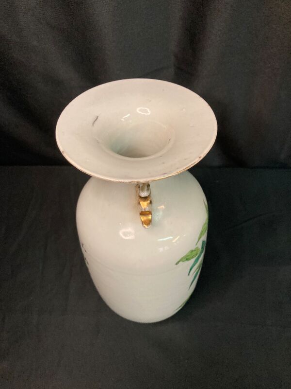 Vase porcelaine pivoine grise signé début XXème, Chine