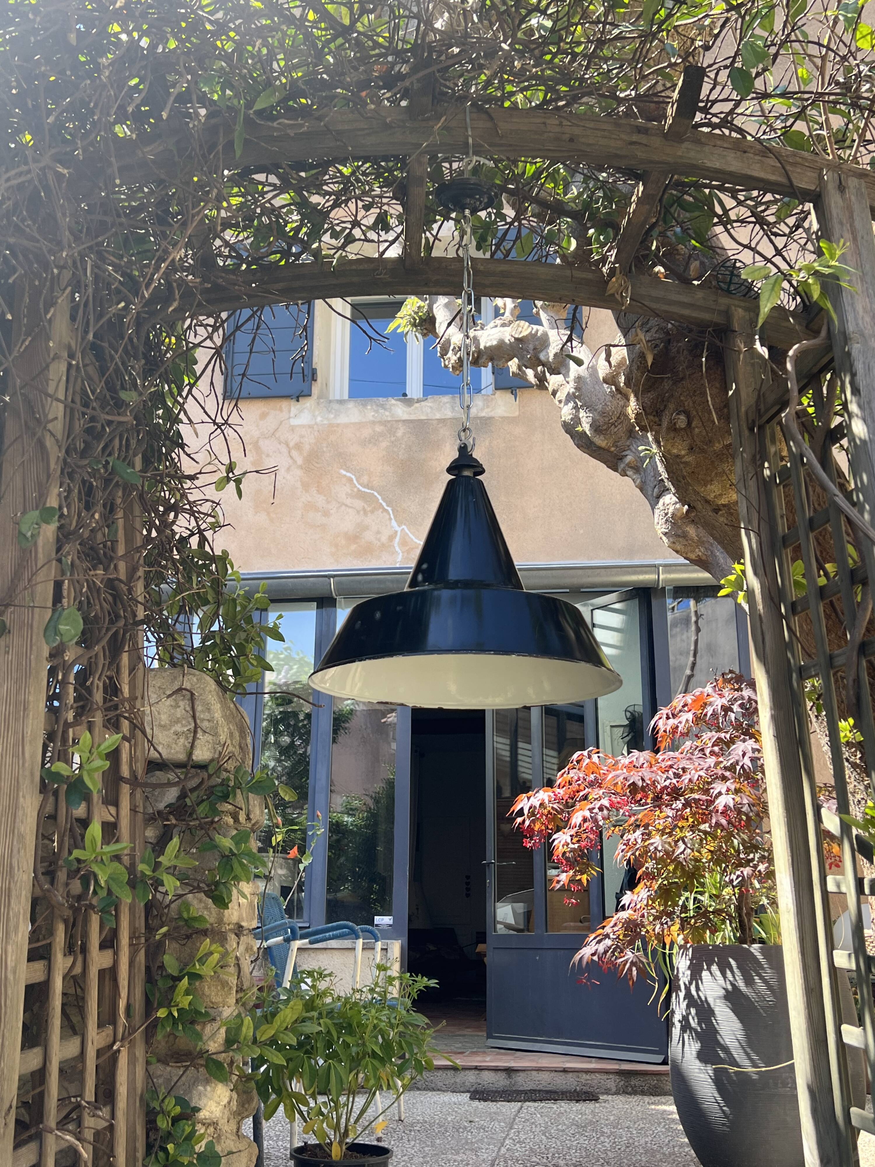 Large pendant light 45cm enameled sheet metal