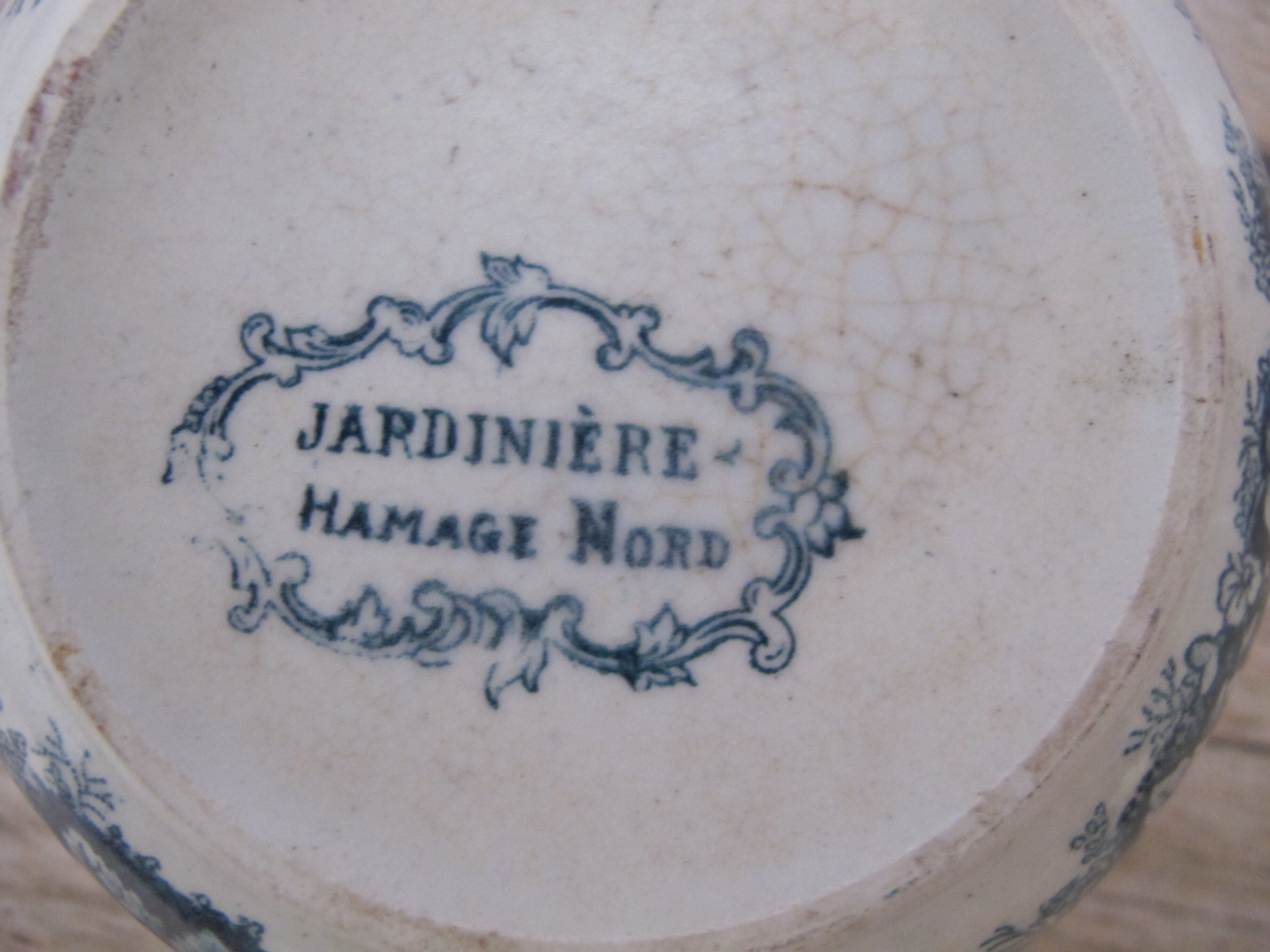 Small cut in iron earth